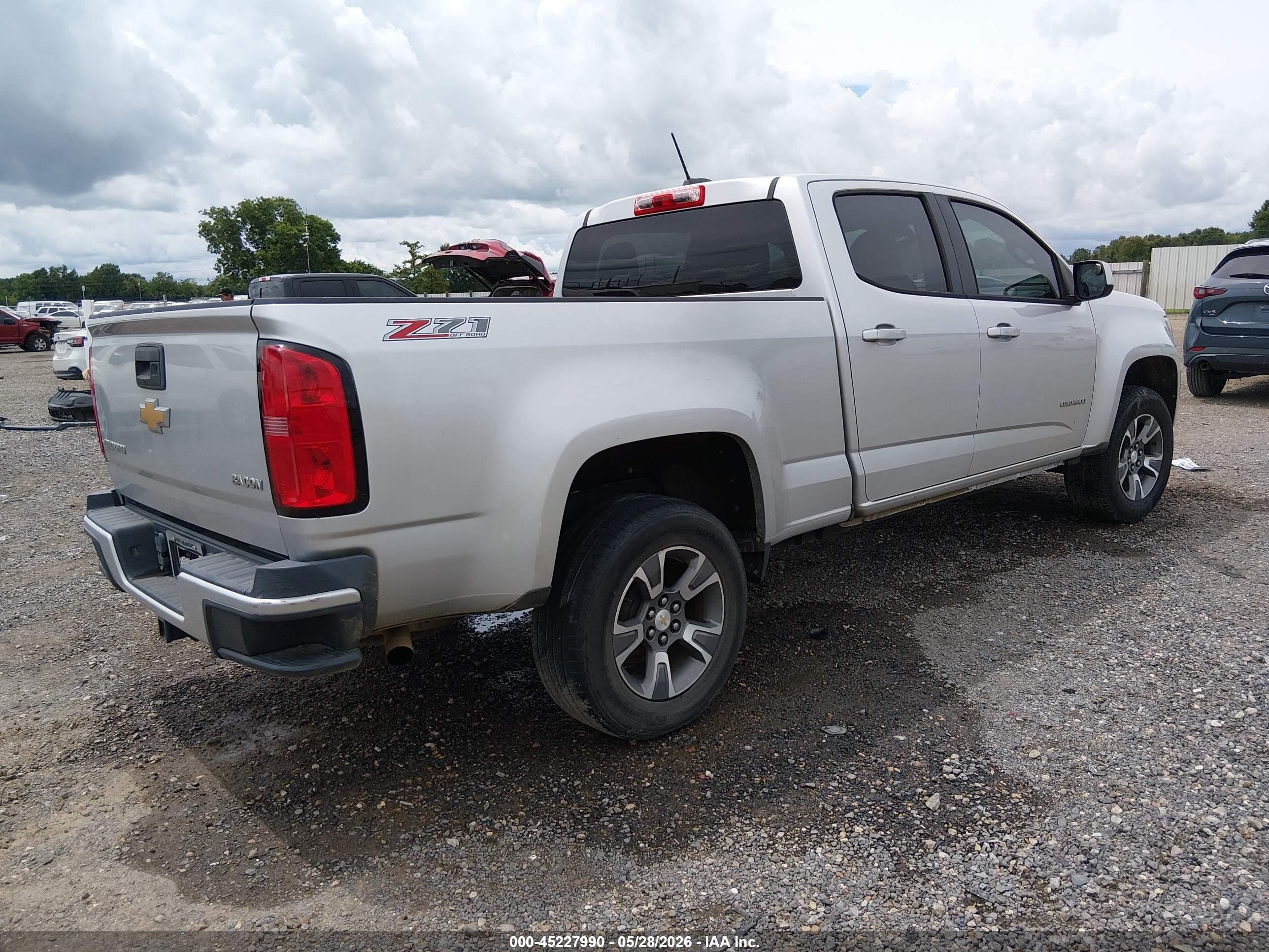 2015 Chevrolet Colorado Z71 Silver vin: 1GCGTCE33F1221752