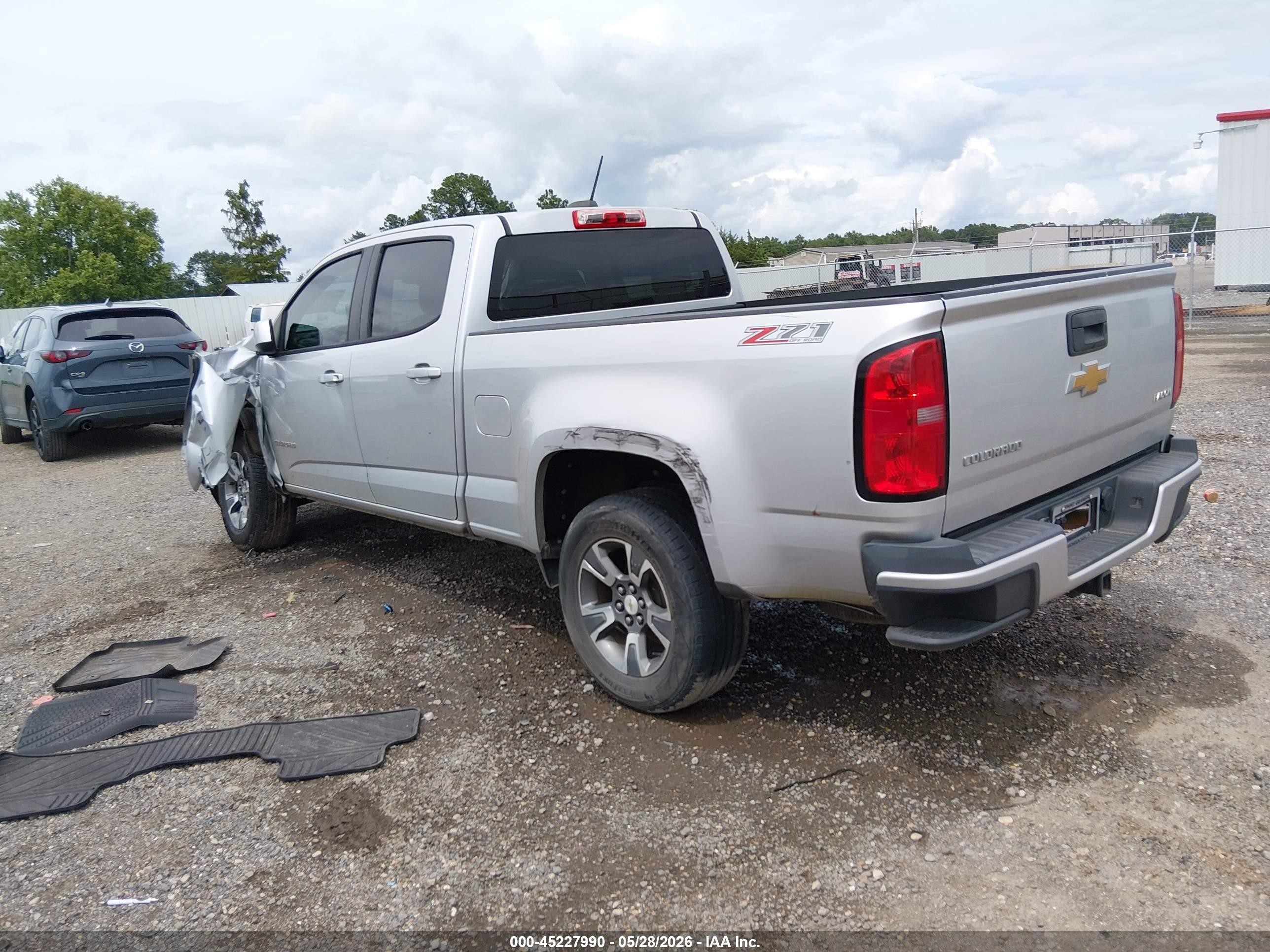 2015 Chevrolet Colorado Z71 Silver vin: 1GCGTCE33F1221752