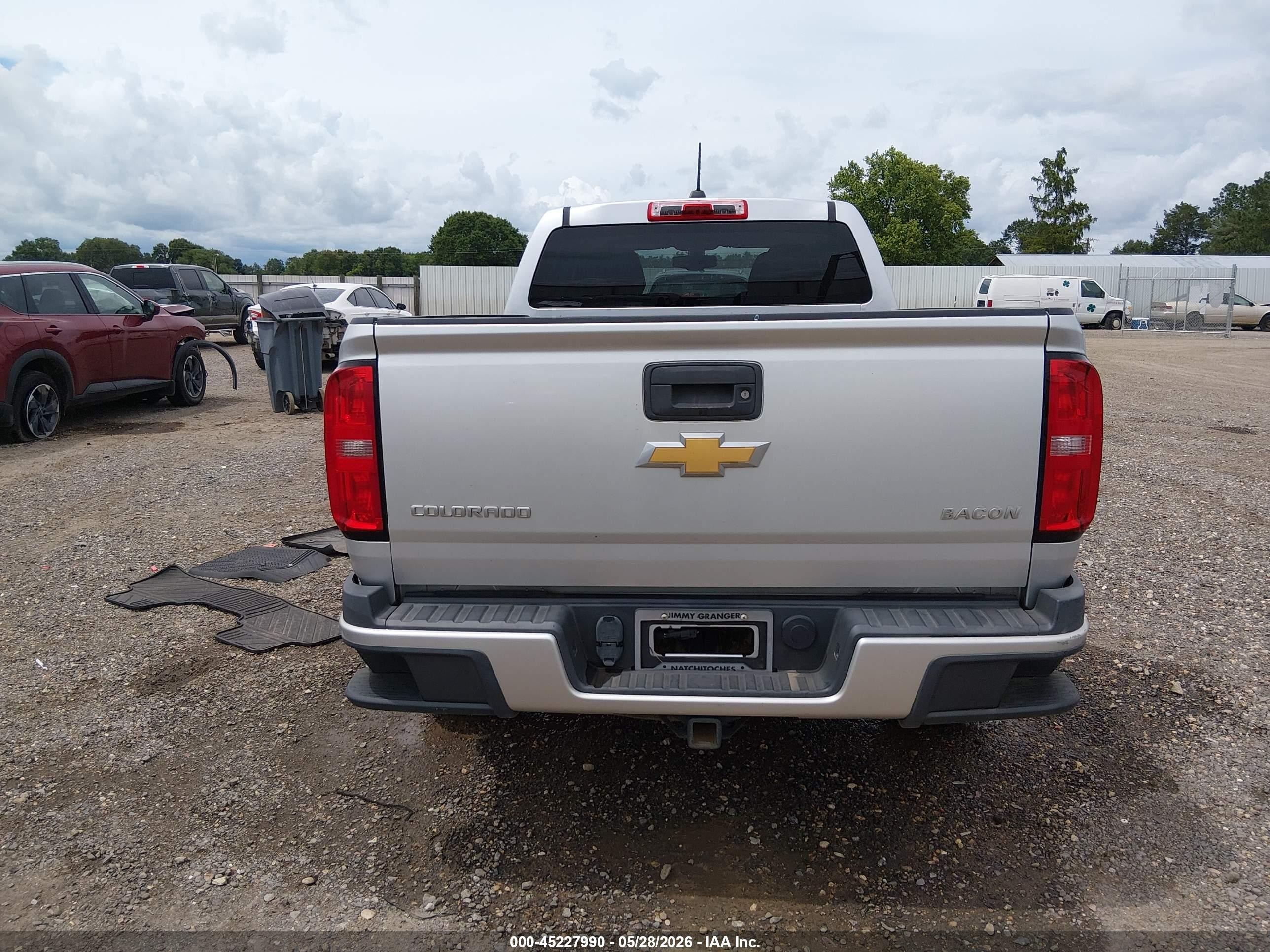 2015 Chevrolet Colorado Z71 Silver vin: 1GCGTCE33F1221752