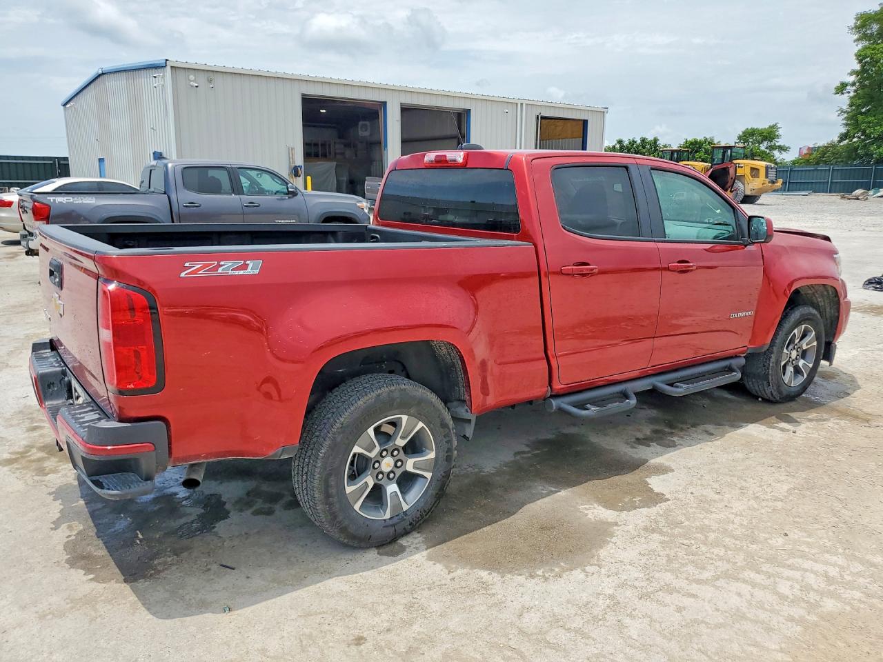 2015 Chevrolet Colorado Z71 Red vin: 1GCGTCE35F1119840