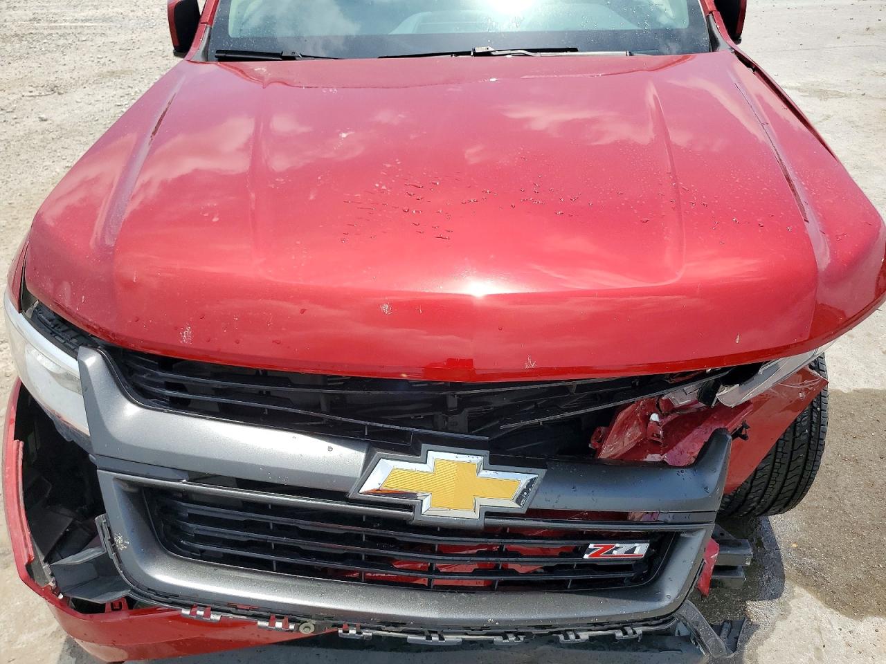 2015 Chevrolet Colorado Z71 Red vin: 1GCGTCE35F1119840