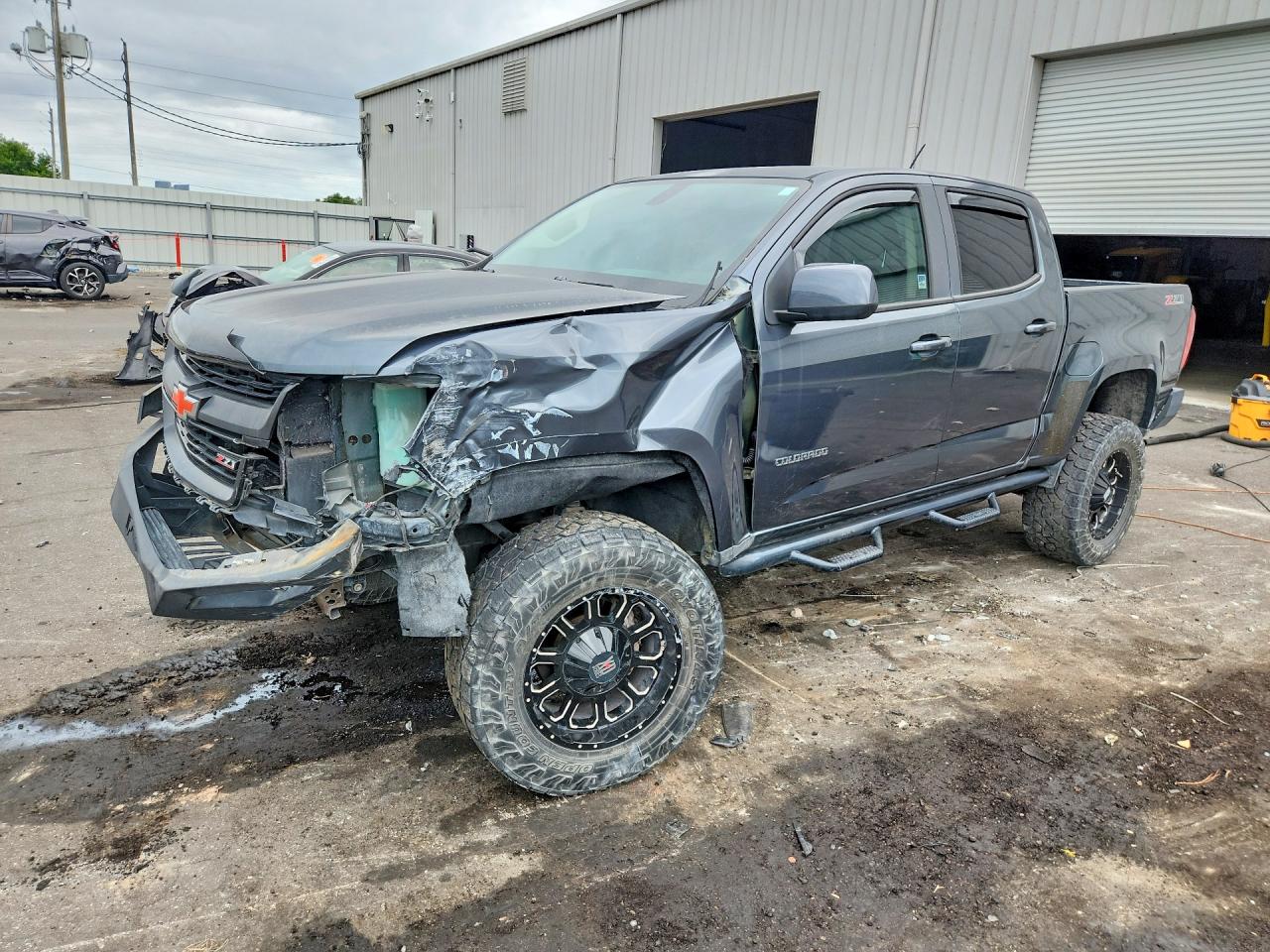 2015 Chevrolet Colorado Z71 Charcoal vin: 1GCGTCE35F1126075