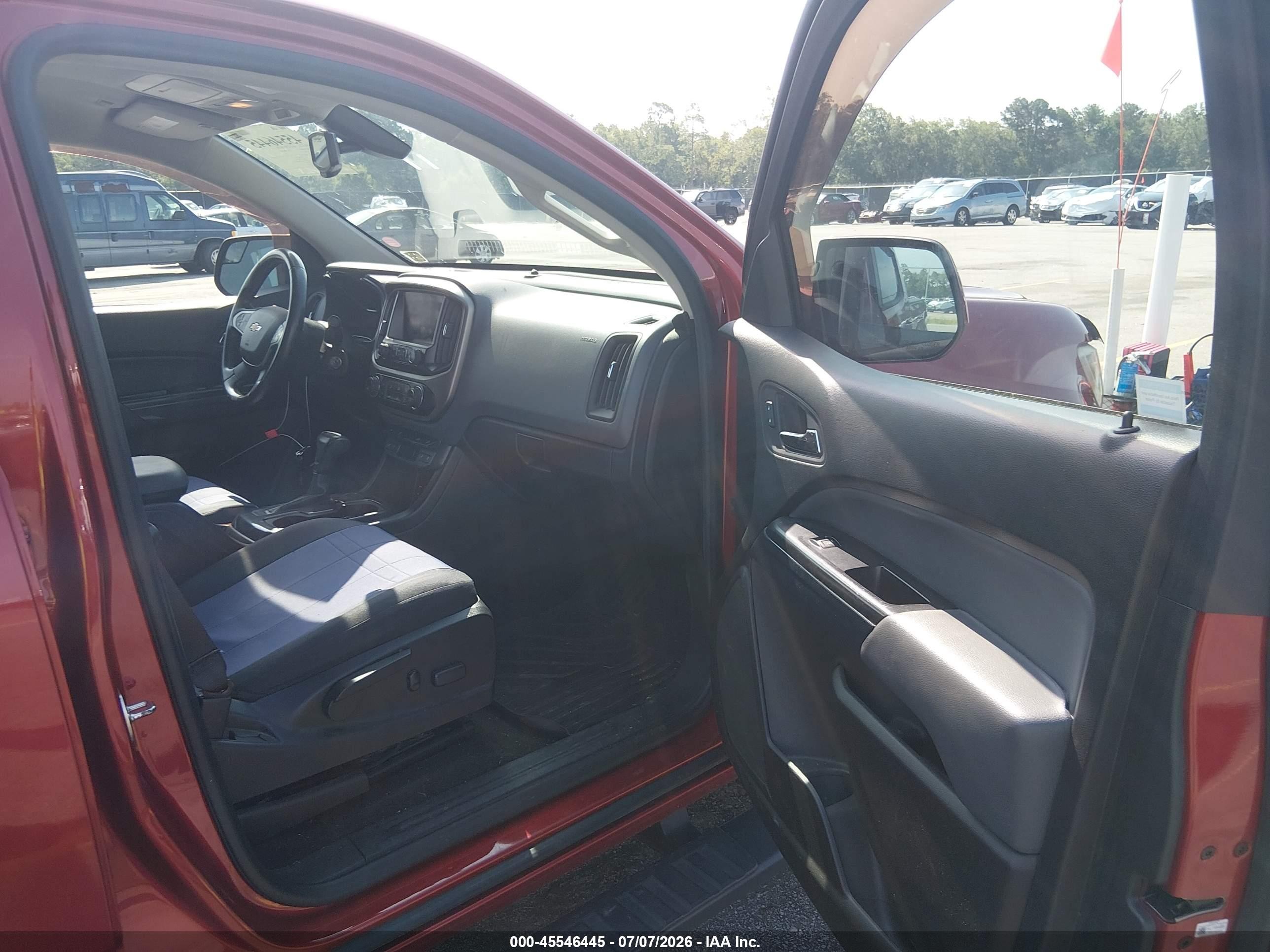 2015 Chevrolet Colorado Z71 Red vin: 1GCGTCE35F1214186