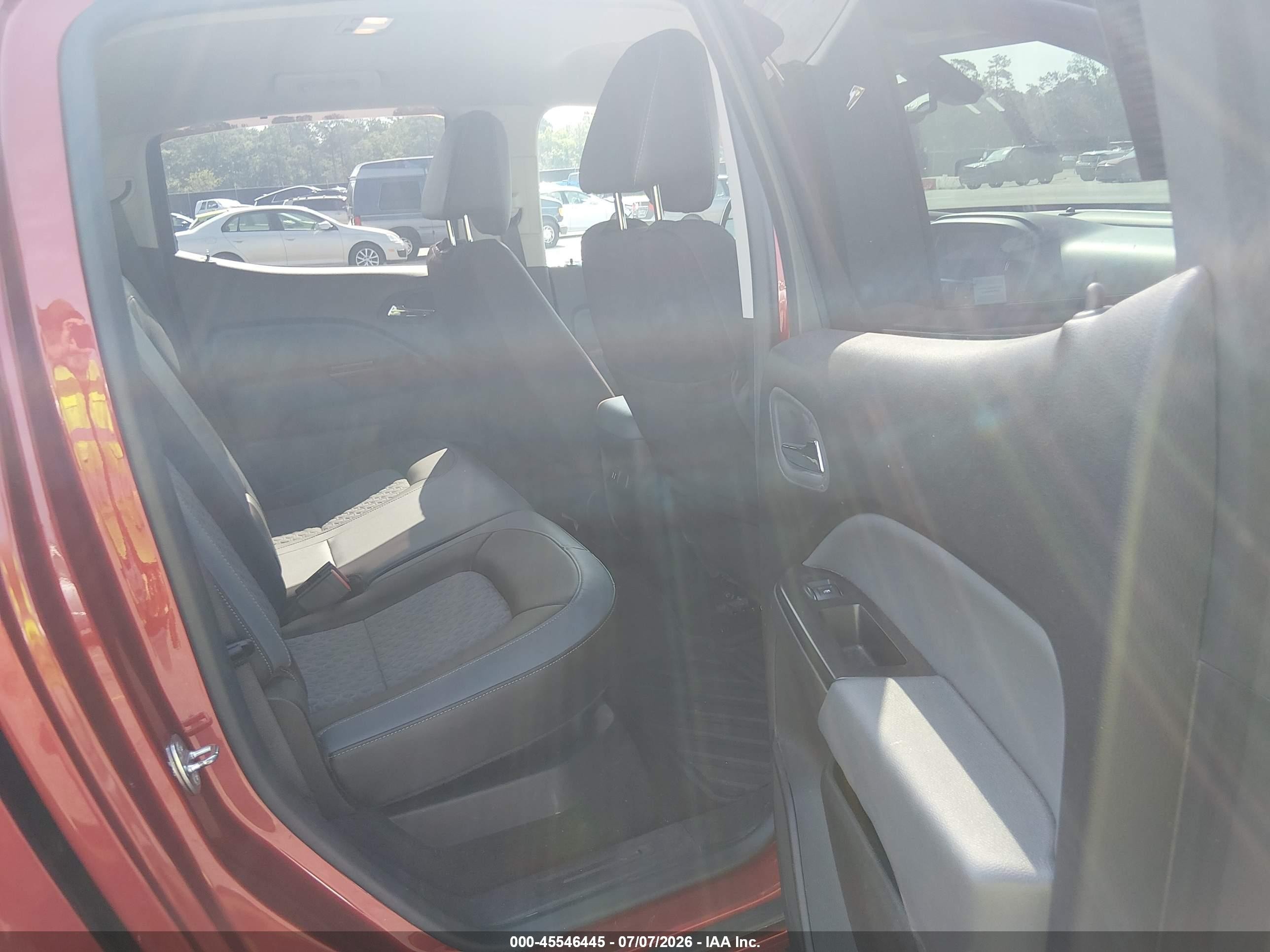 2015 Chevrolet Colorado Z71 Red vin: 1GCGTCE35F1214186