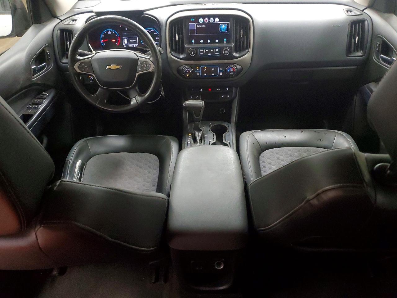 2015 Chevrolet Colorado Z71 Silver vin: 1GCGTCE36F1235211