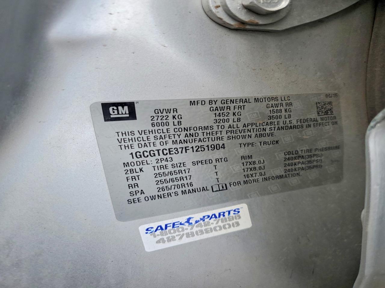 2015 Chevrolet Colorado Z71 Серебряный vin: 1GCGTCE37F1251904