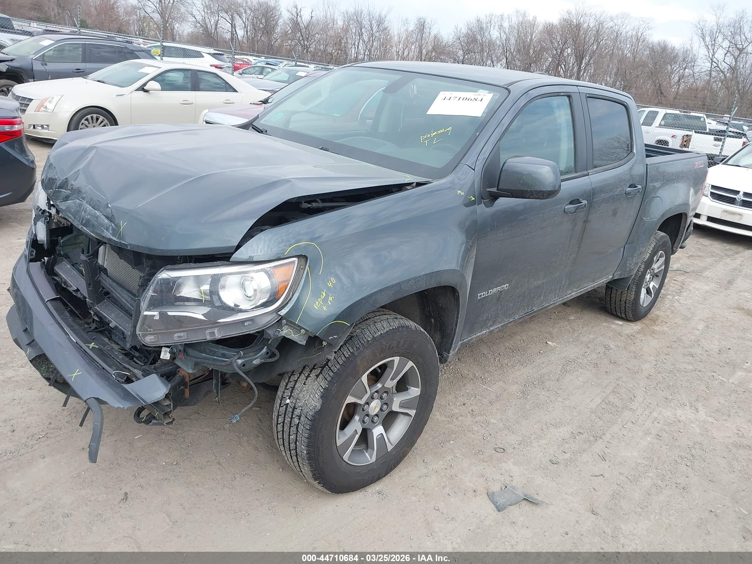 2015 Chevrolet Colorado Z71 Gray vin: 1GCGTCE37F1264233