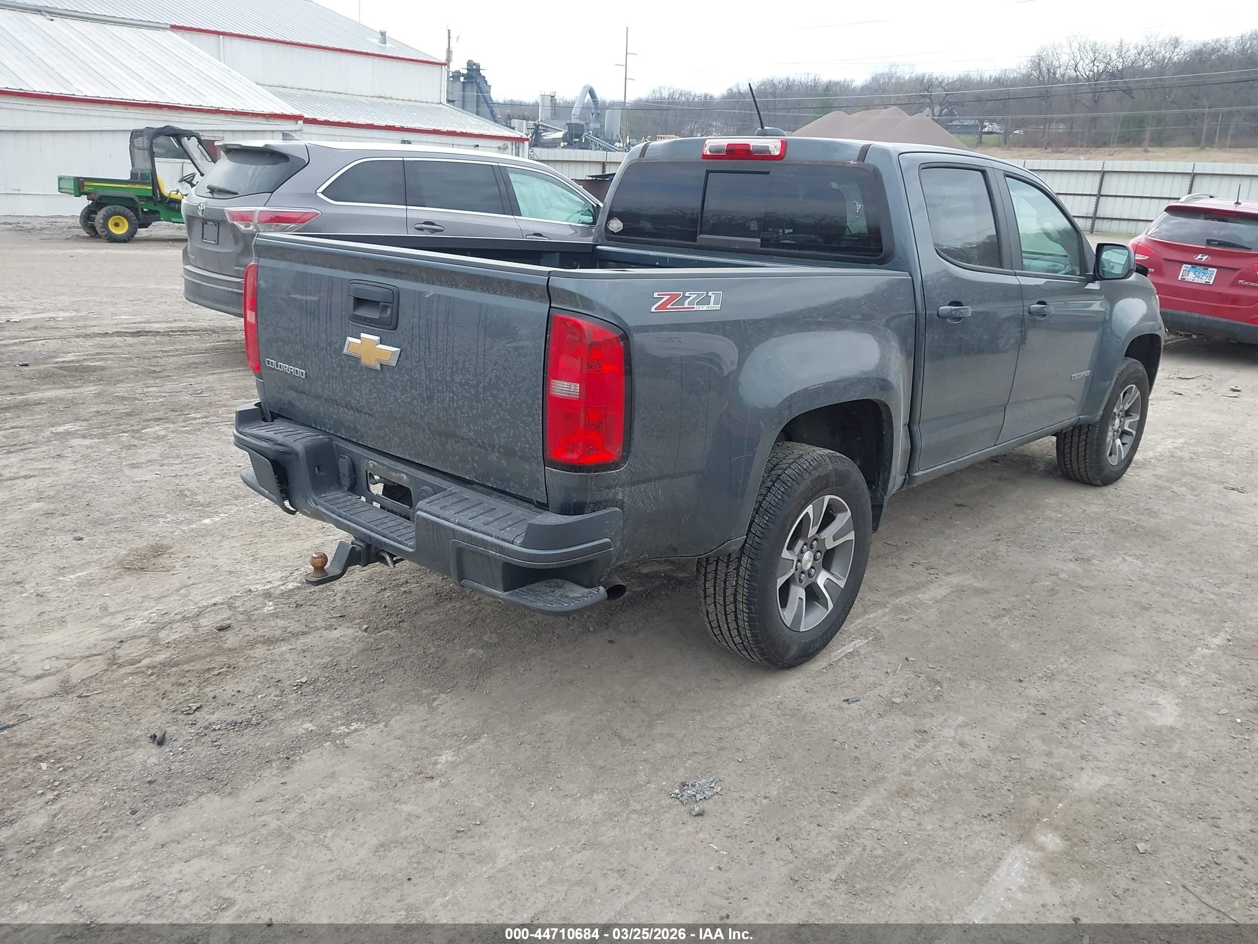 2015 Chevrolet Colorado Z71 Gray vin: 1GCGTCE37F1264233