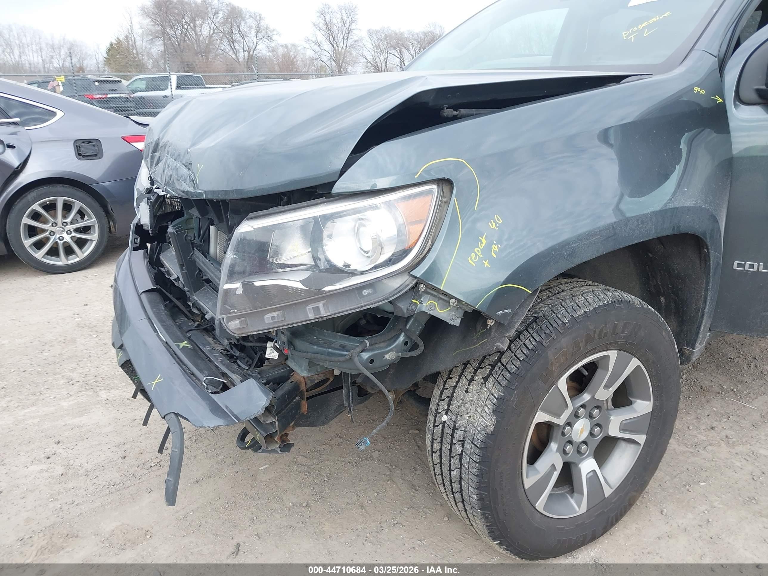2015 Chevrolet Colorado Z71 Gray vin: 1GCGTCE37F1264233