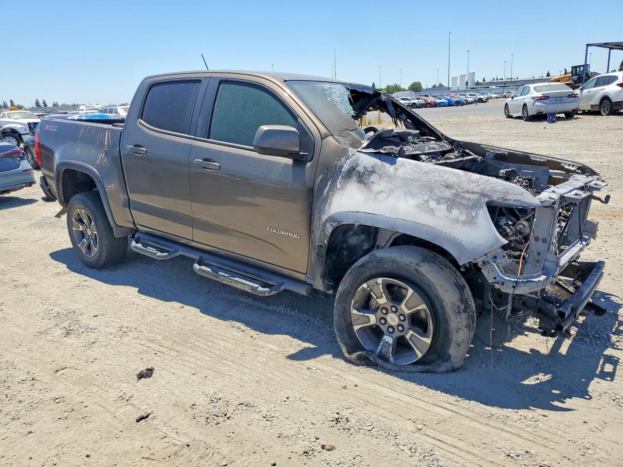 2015 Chevrolet Colorado Z71 Tan vin: 1GCGTCE39F1135250