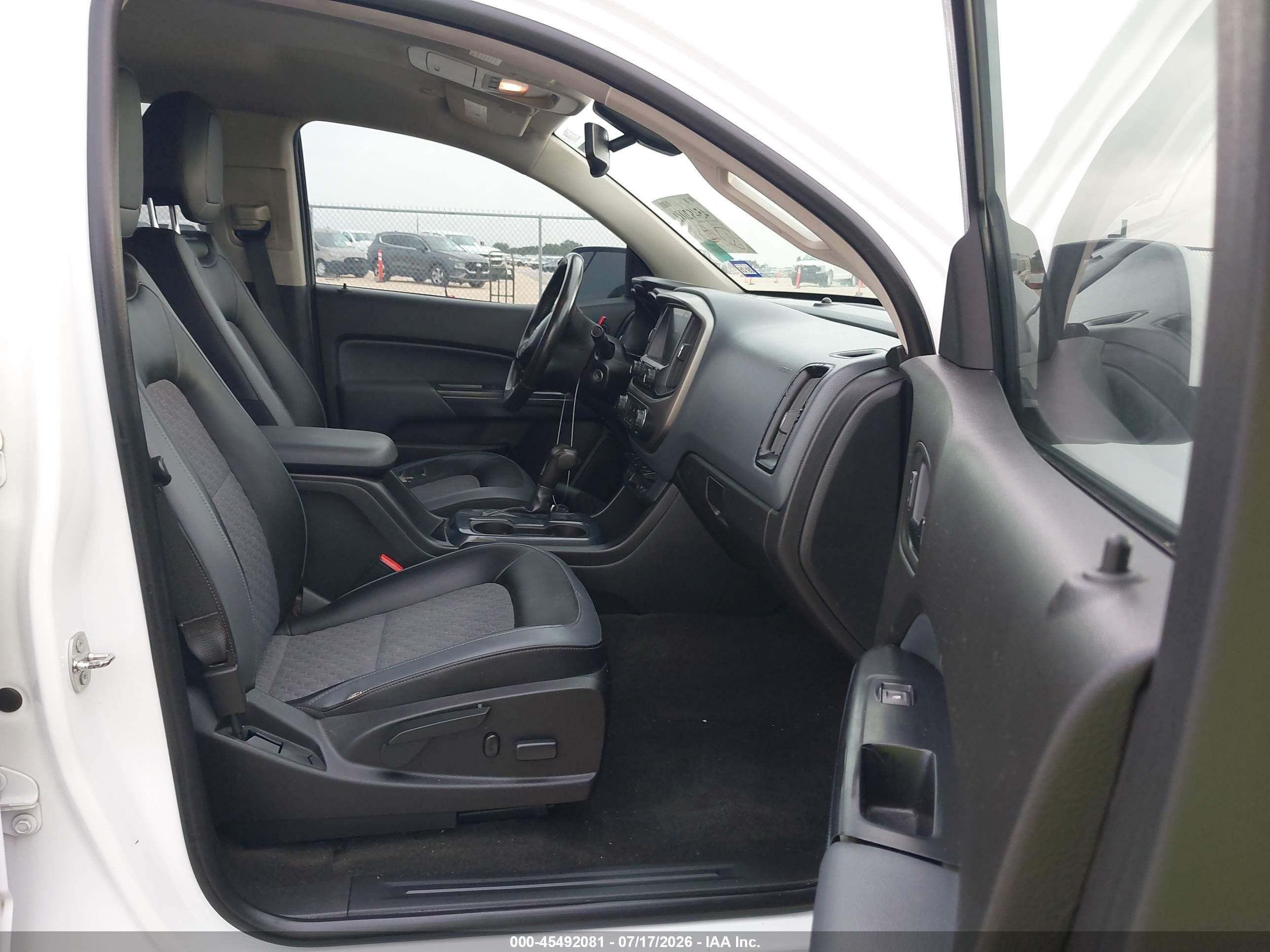 2015 Chevrolet Colorado Z71 White vin: 1GCGTCE39F1146006
