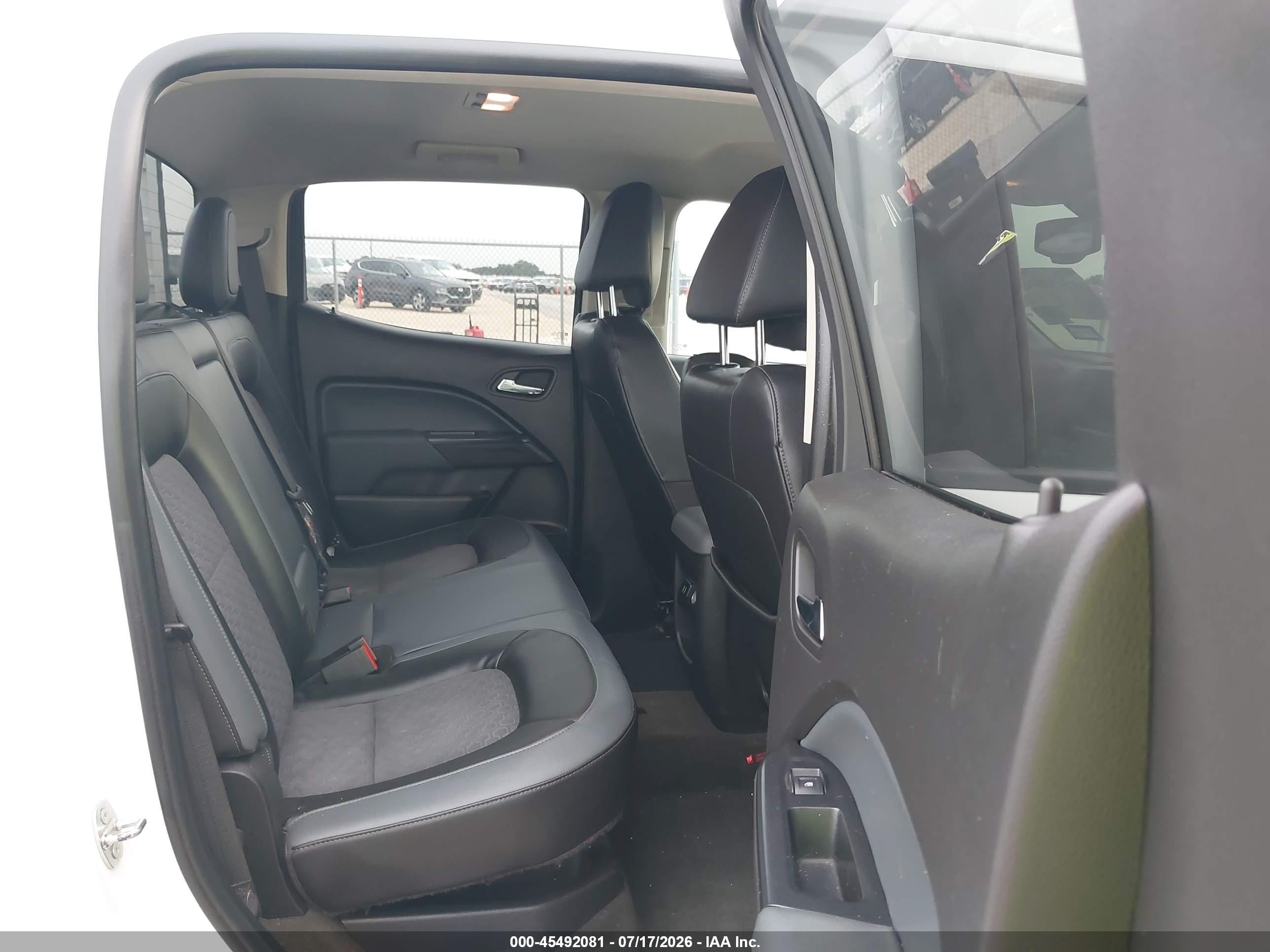 2015 Chevrolet Colorado Z71 White vin: 1GCGTCE39F1146006