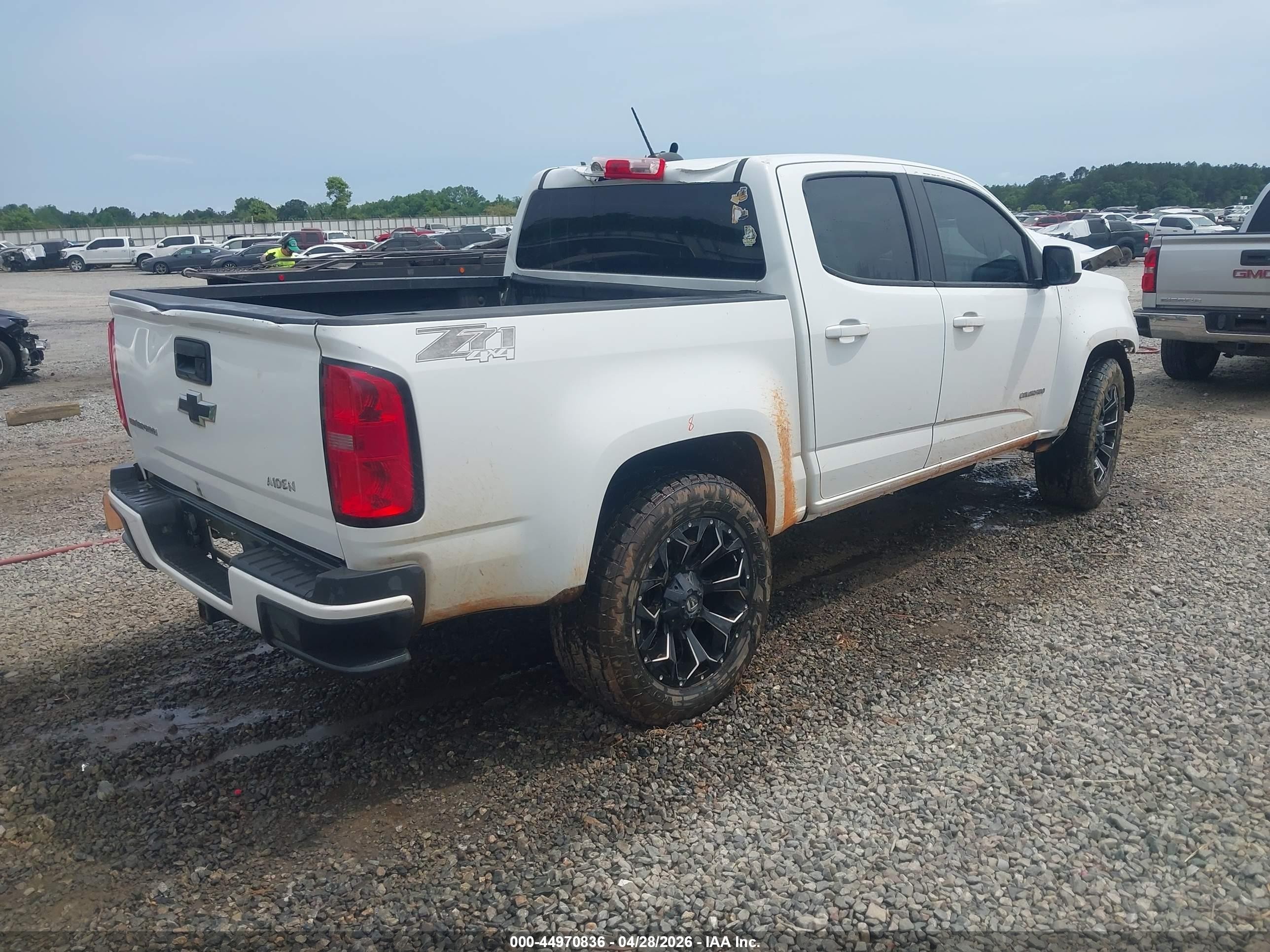 2015 Chevrolet Colorado Z71 White vin: 1GCGTCE3XF1230013