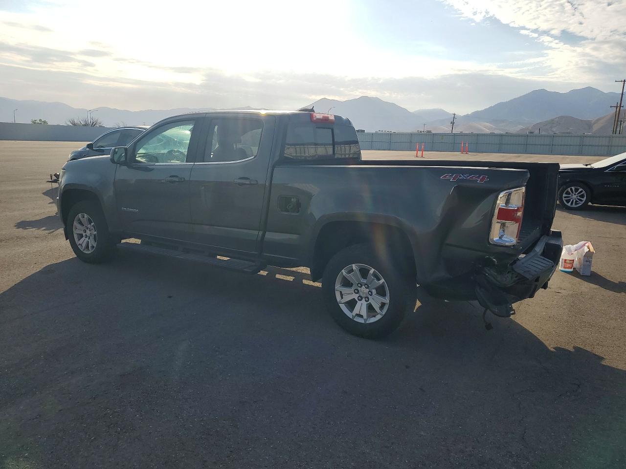2018 Chevrolet Colorado Lt Gray vin: 1GCGTCEN3J1128885