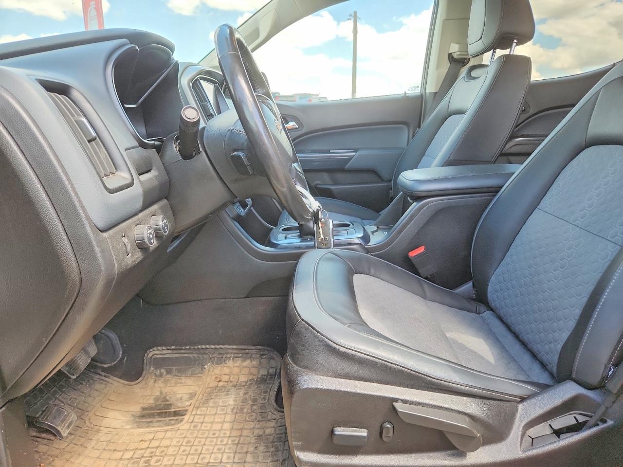 2022 Chevrolet Colorado Z71 White vin: 1GCGTDEN7N1213725