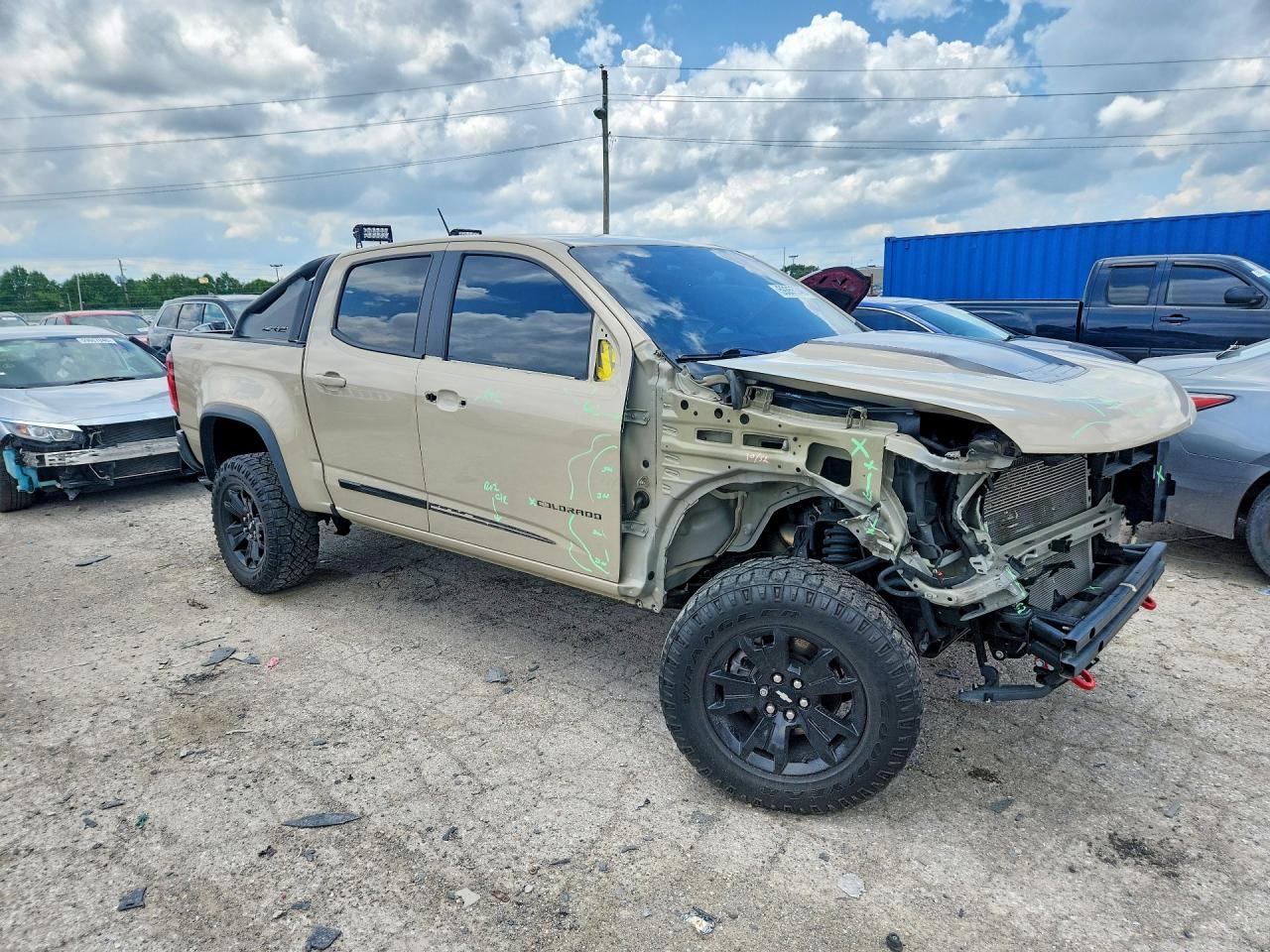 2021 Chevrolet Colorado Zr2 Золотой vin: 1GCGTEEN8M1254174