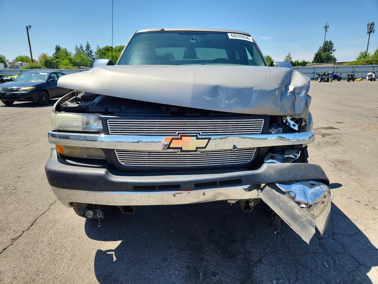 2002 Chevrolet Silverado C2500 Heavy Duty Tan vin: 1GCHC23182F215670