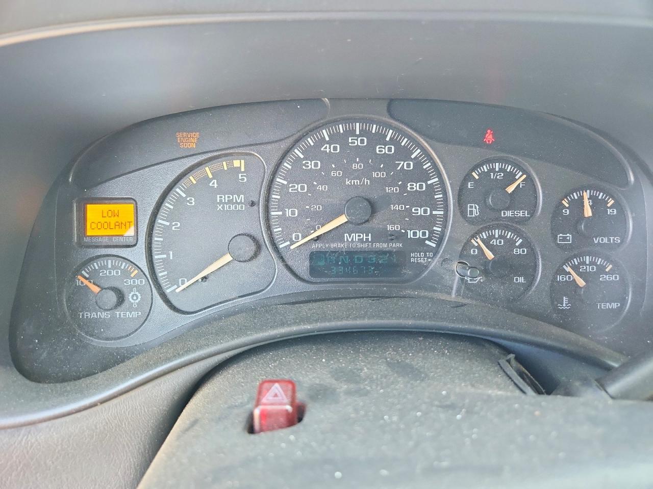 2002 Chevrolet Silverado C2500 Heavy Duty Tan vin: 1GCHC23182F215670