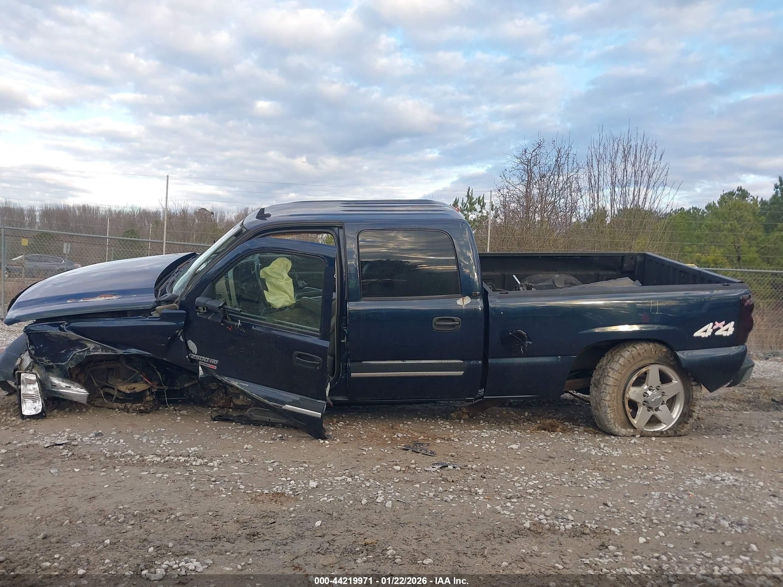 2006 Chevrolet Silverado 2500hd Lt3 Blue vin: 1GCHC23226F133416