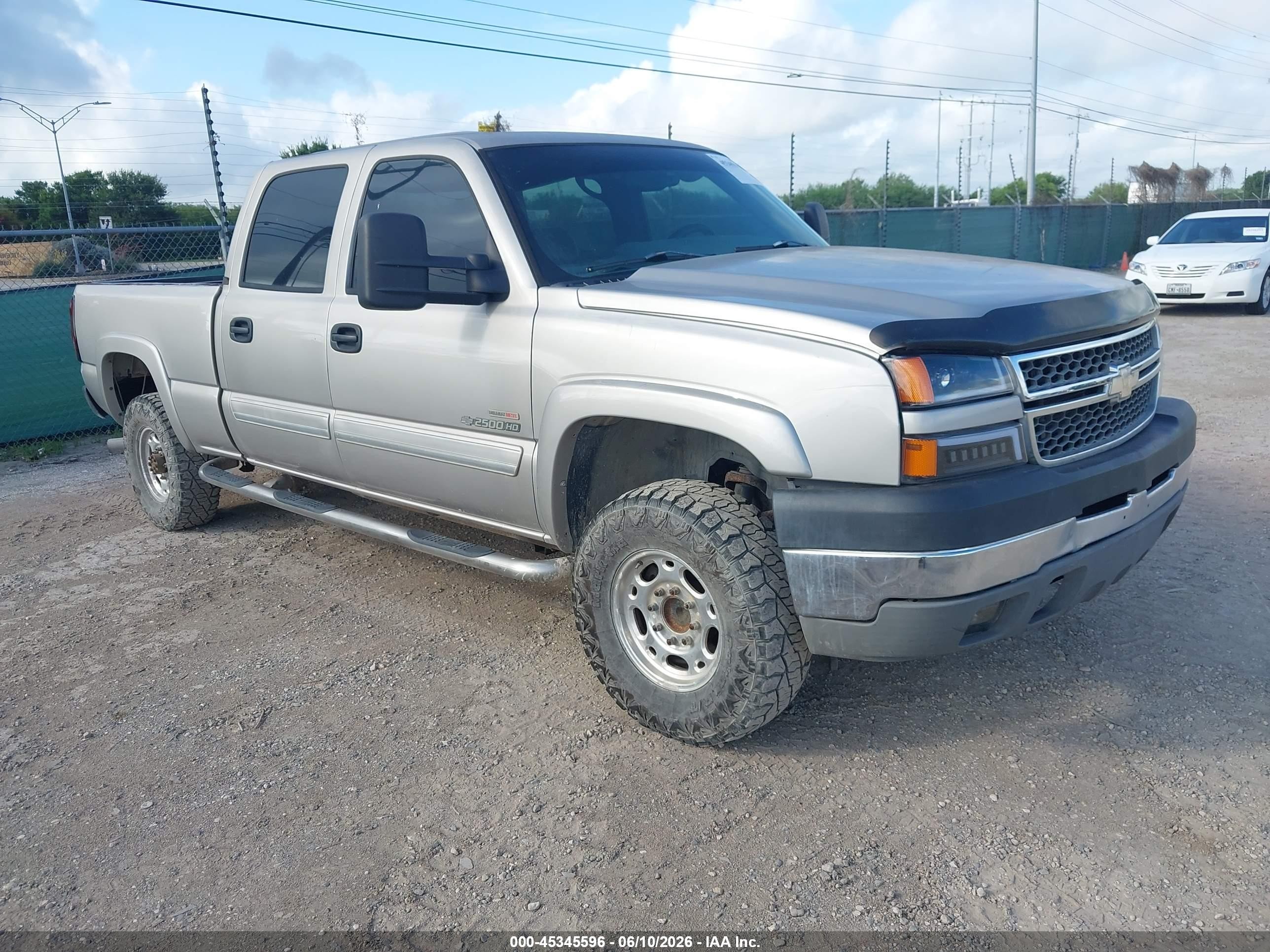 1GCHC23245F894916