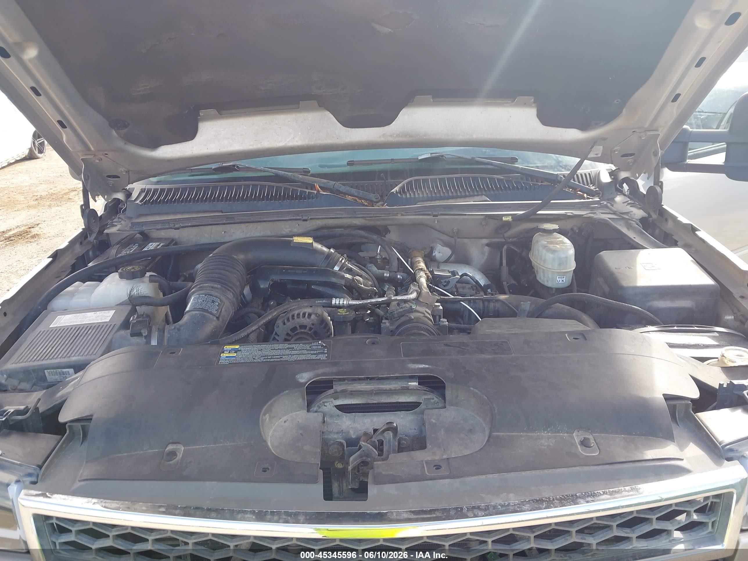 2005 Chevrolet Silverado 2500hd Ls Бежевый vin: 1GCHC23245F894916