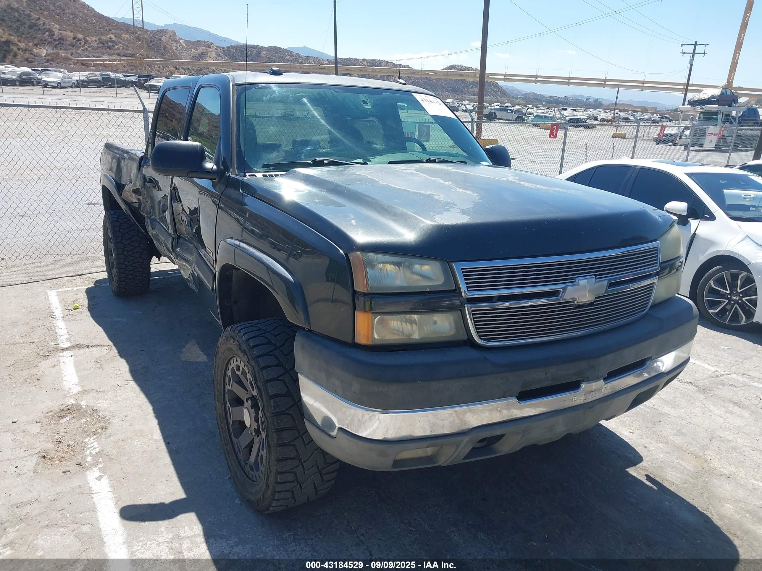 1GCHC232X5F871270