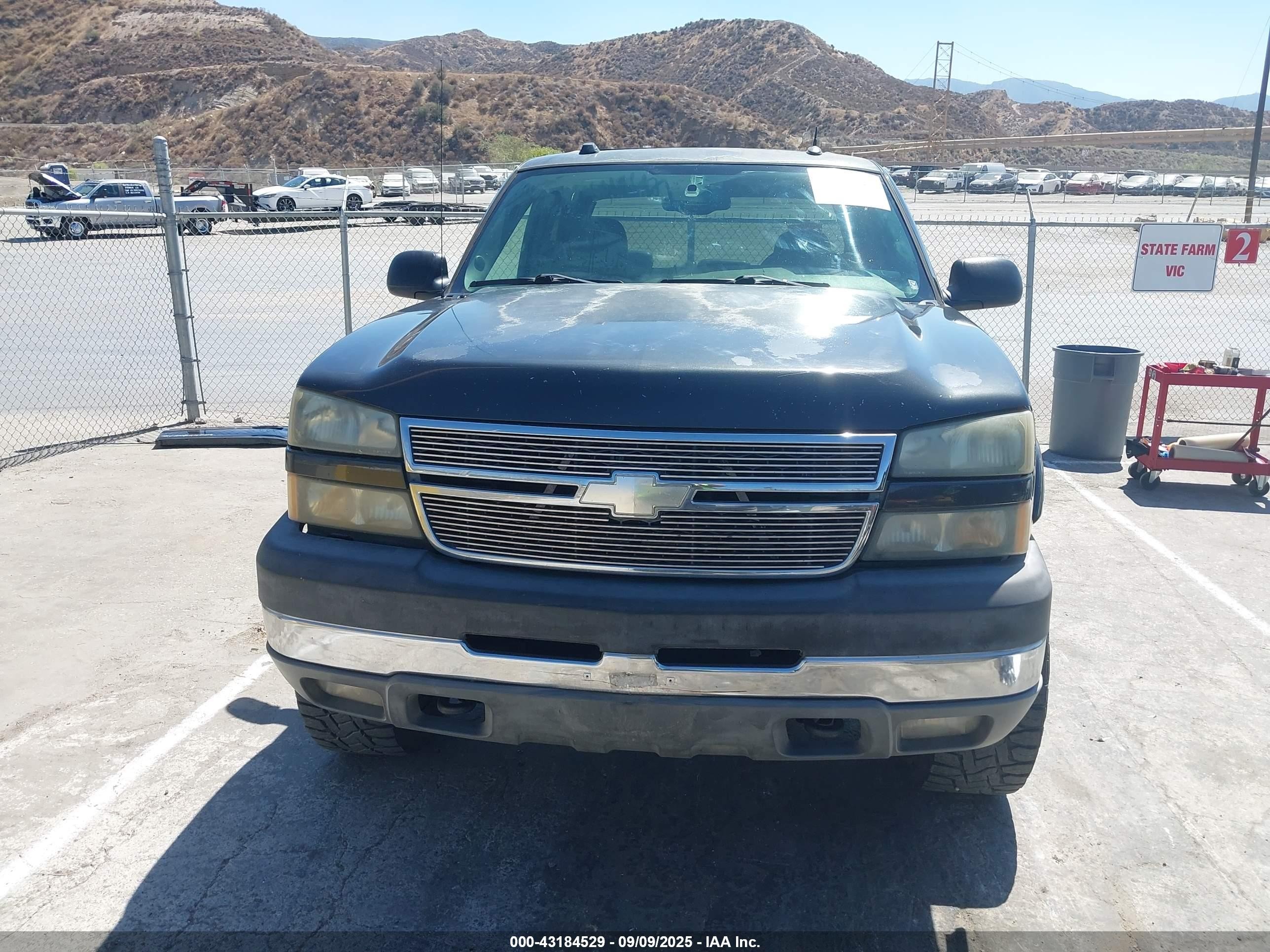 2005 Chevrolet Silverado 2500hd Lt Черный vin: 1GCHC232X5F871270