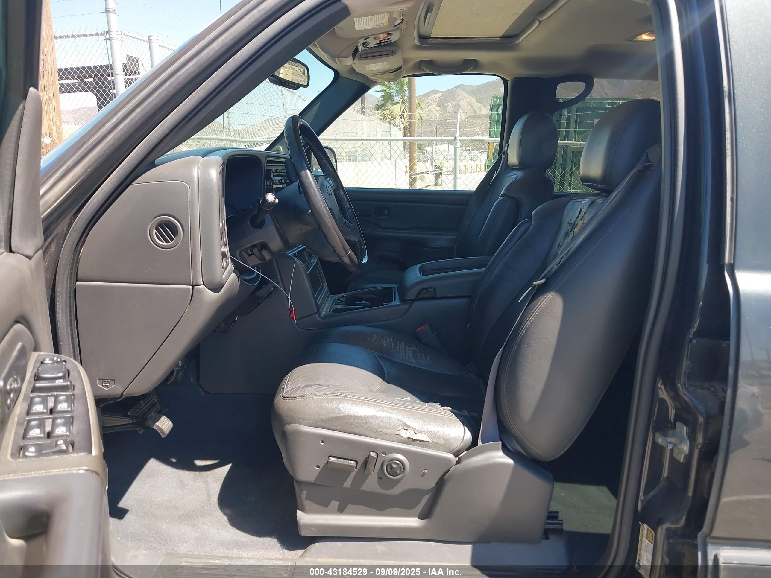 2005 Chevrolet Silverado 2500hd Lt Черный vin: 1GCHC232X5F871270