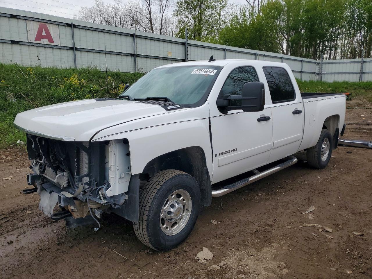 2008 Chevrolet Silverado C2500 Heavy Duty Белый vin: 1GCHC23688F162943