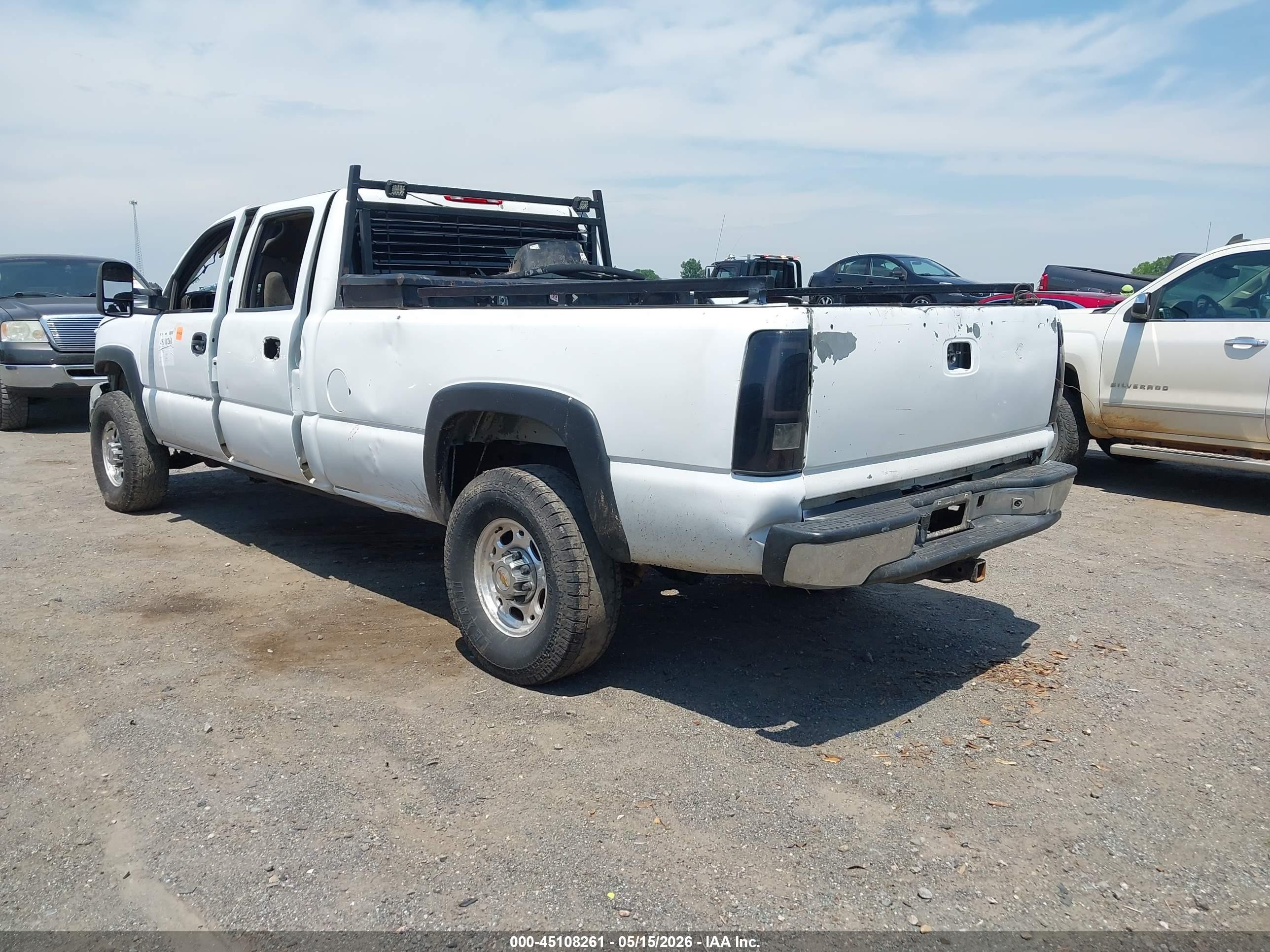2007 Chevrolet Silverado 2500hd Classic Work Truck White vin: 1GCHC23D47F131847