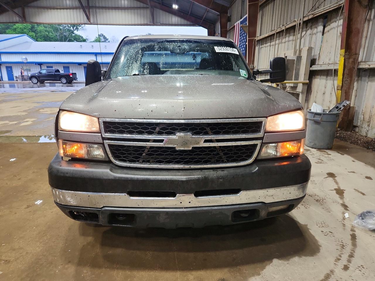 2007 Chevrolet Silverado C2500 Heavy Duty Gray vin: 1GCHC23D77F194621