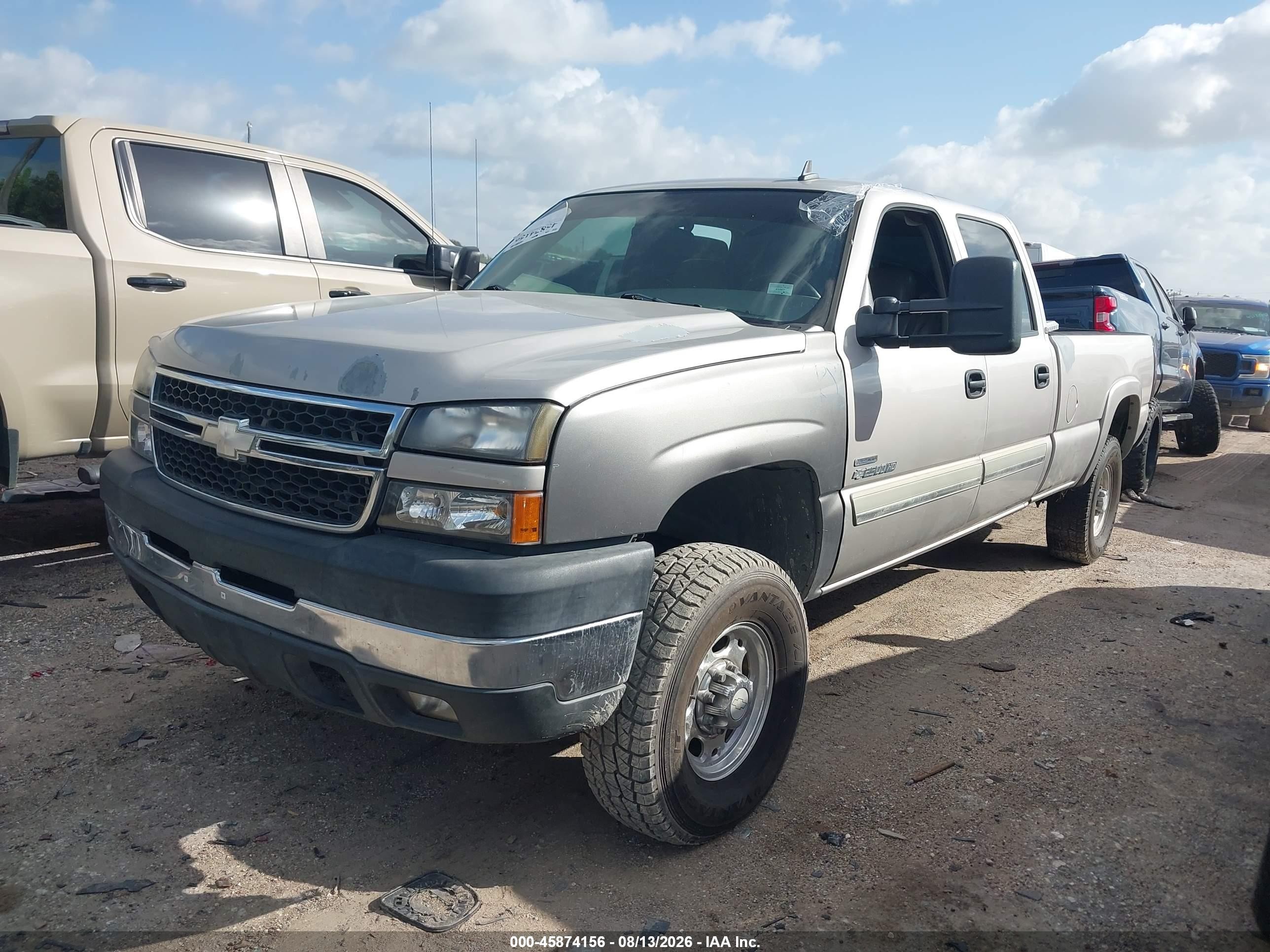 2006 Chevrolet Silverado 2500hd Lt3 Gold vin: 1GCHC23D86F174067