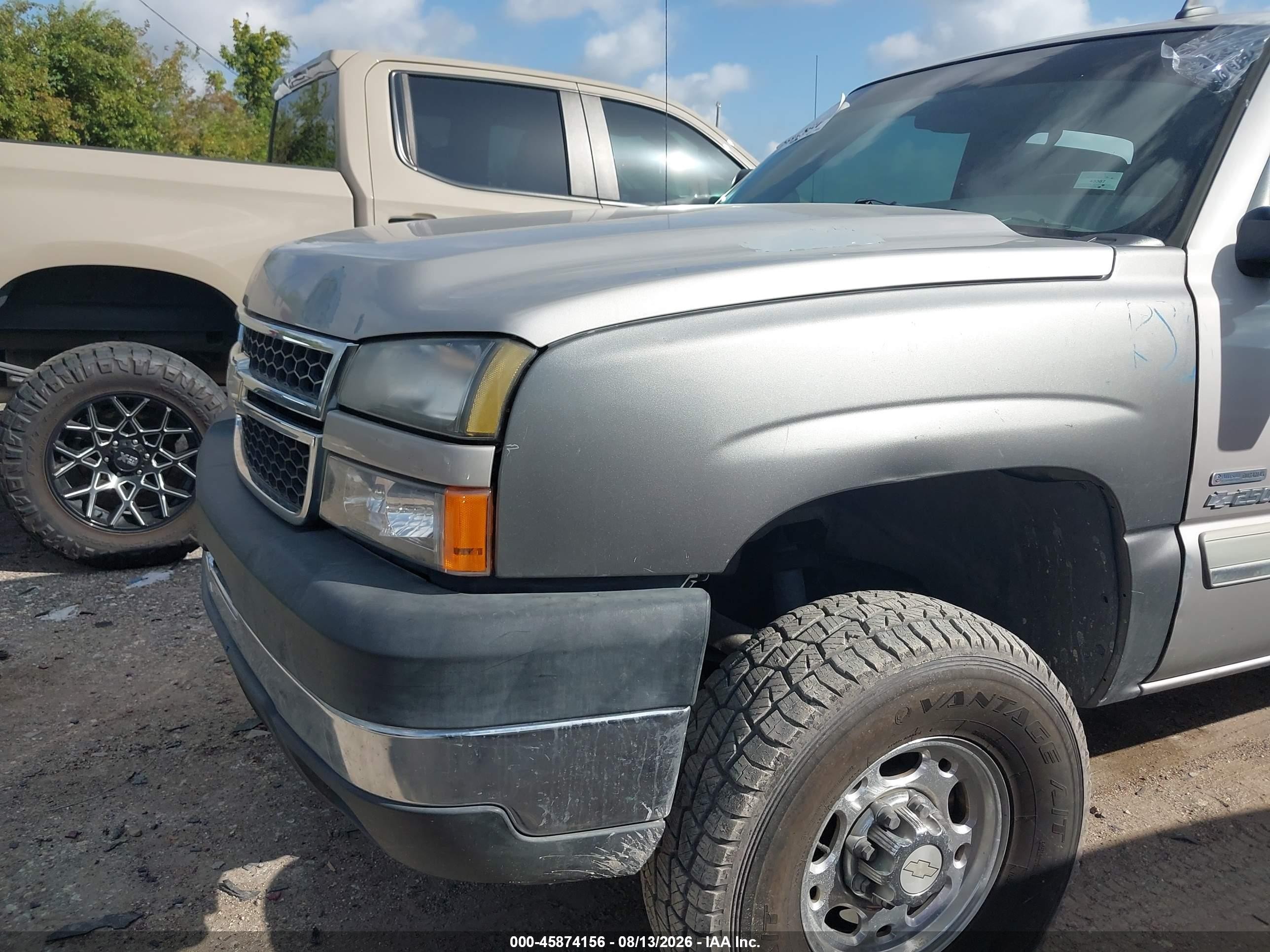 2006 Chevrolet Silverado 2500hd Lt3 Gold vin: 1GCHC23D86F174067