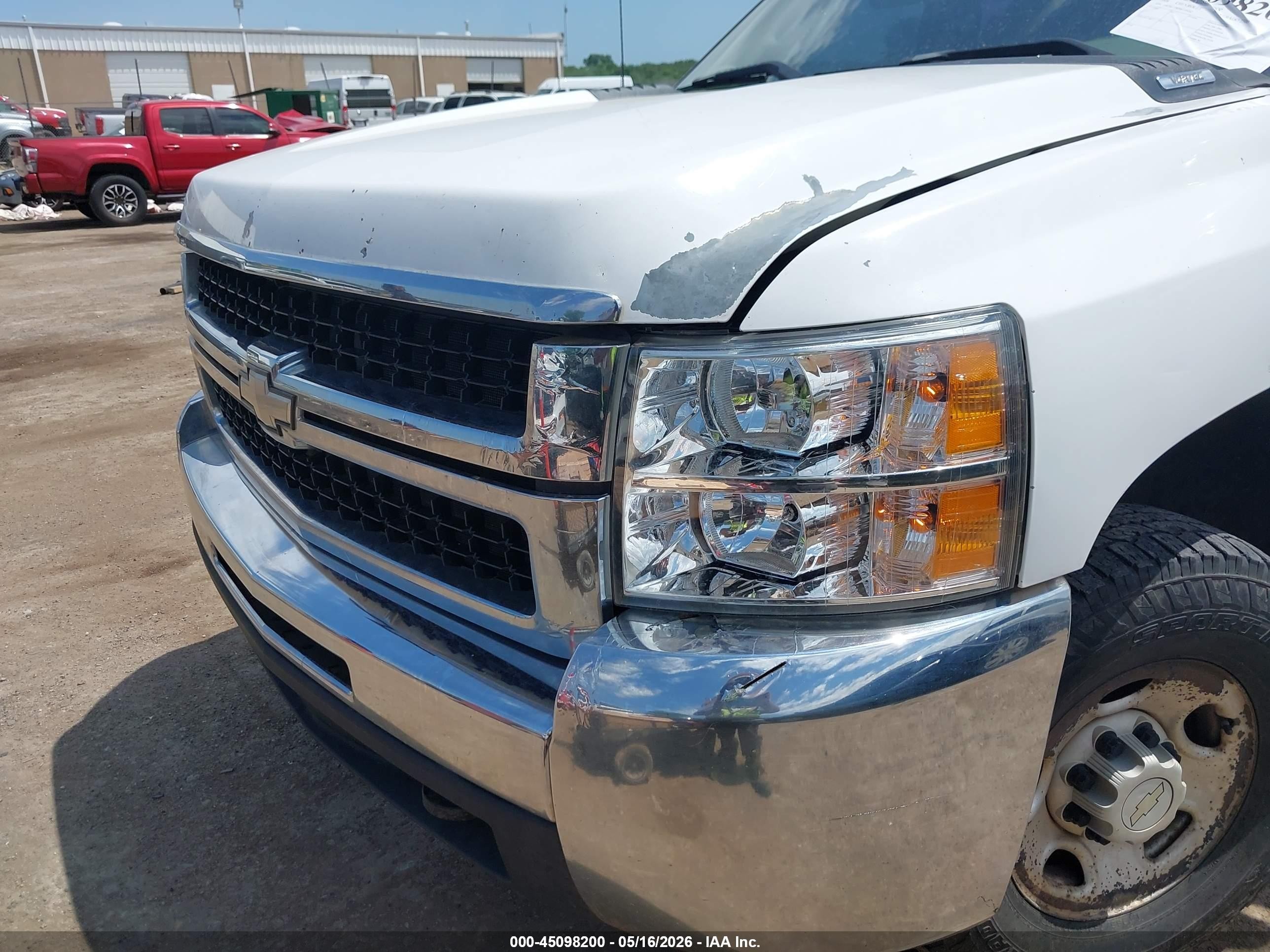 2008 Chevrolet Silverado 2500hd Work Truck White vin: 1GCHC23K88F199262