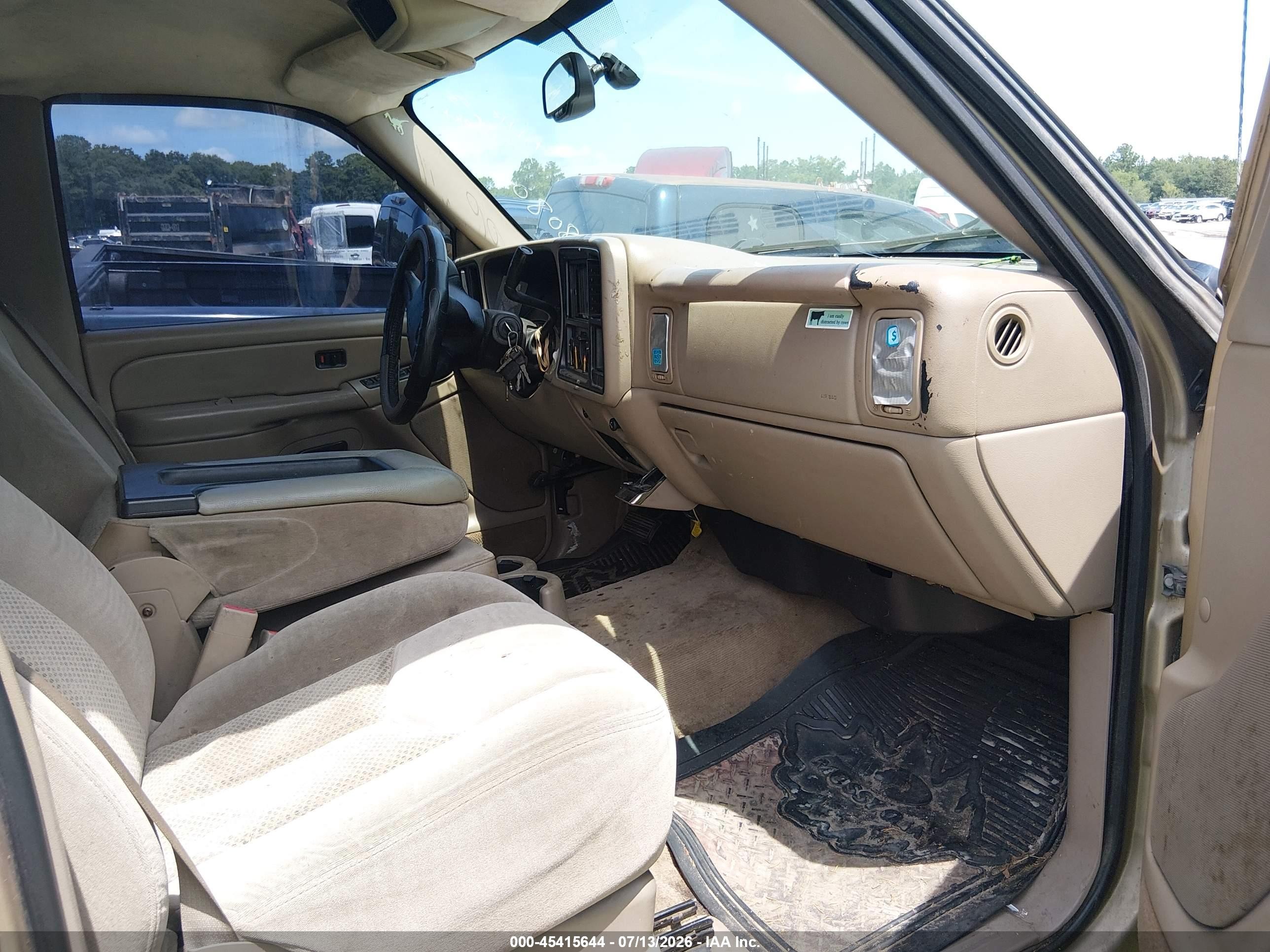2005 Chevrolet Silverado 2500hd Ls Beige vin: 1GCHC23U25F808066