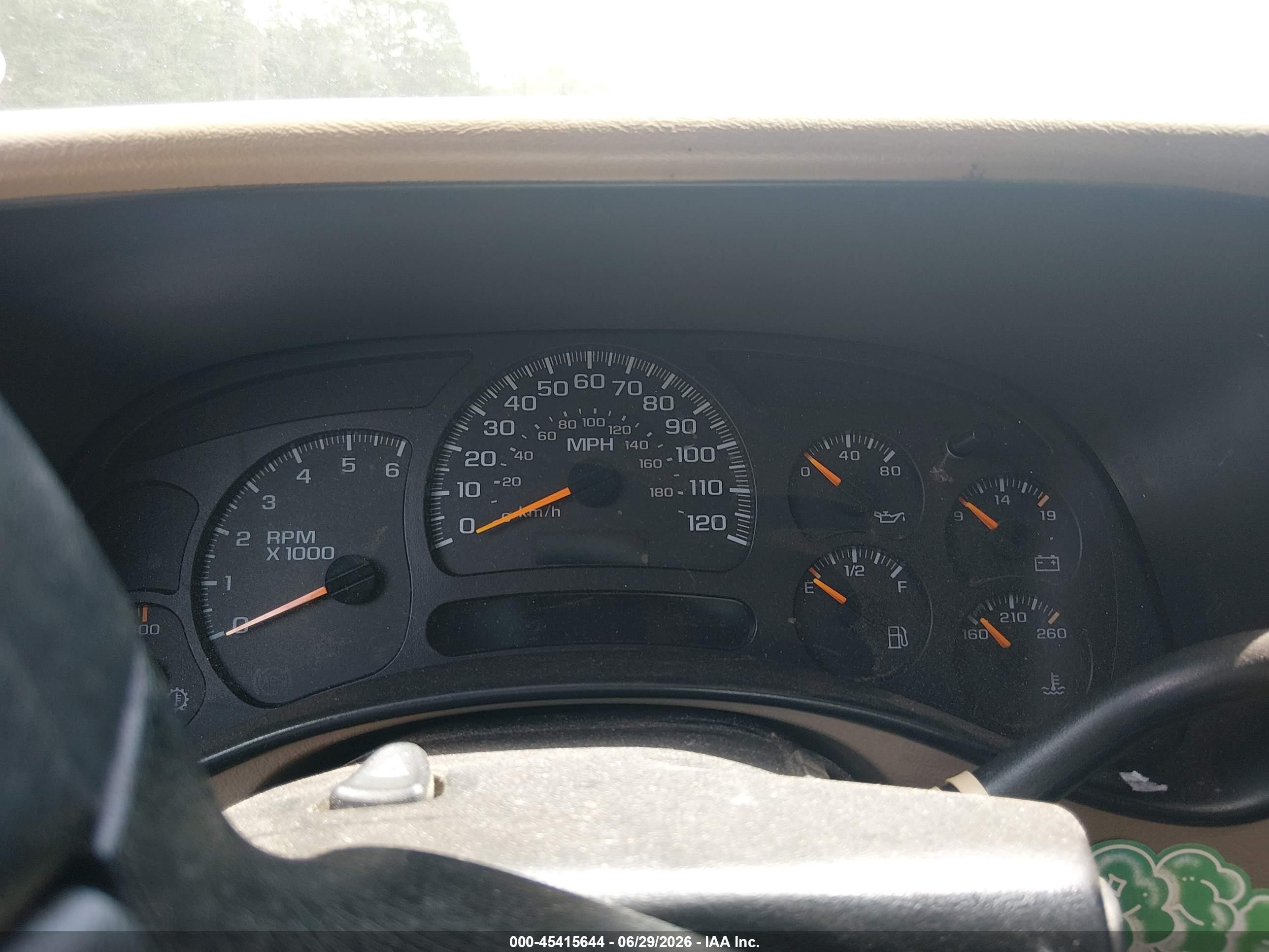 2005 Chevrolet Silverado 2500hd Ls Beige vin: 1GCHC23U25F808066