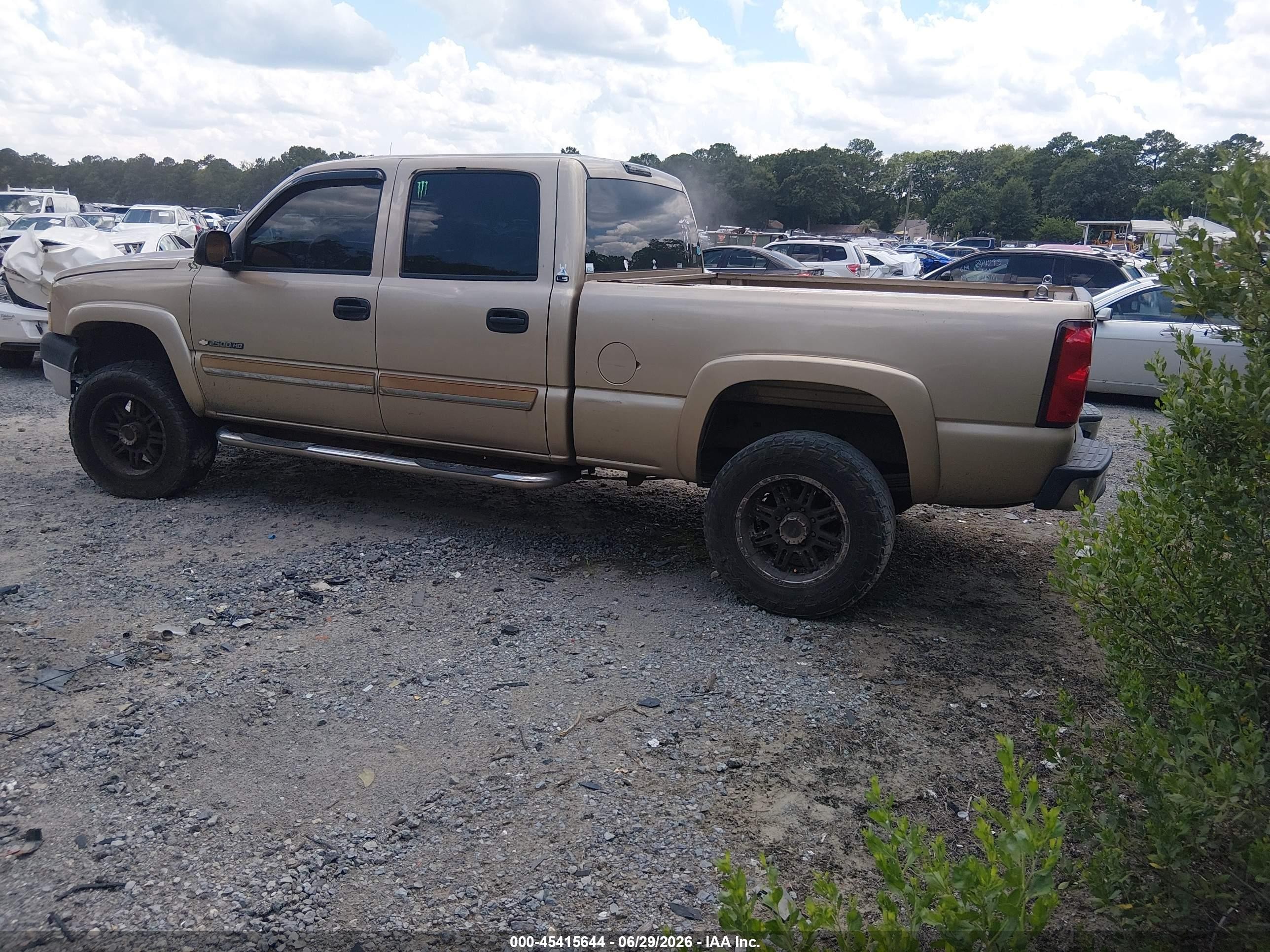2005 Chevrolet Silverado 2500hd Ls Beige vin: 1GCHC23U25F808066