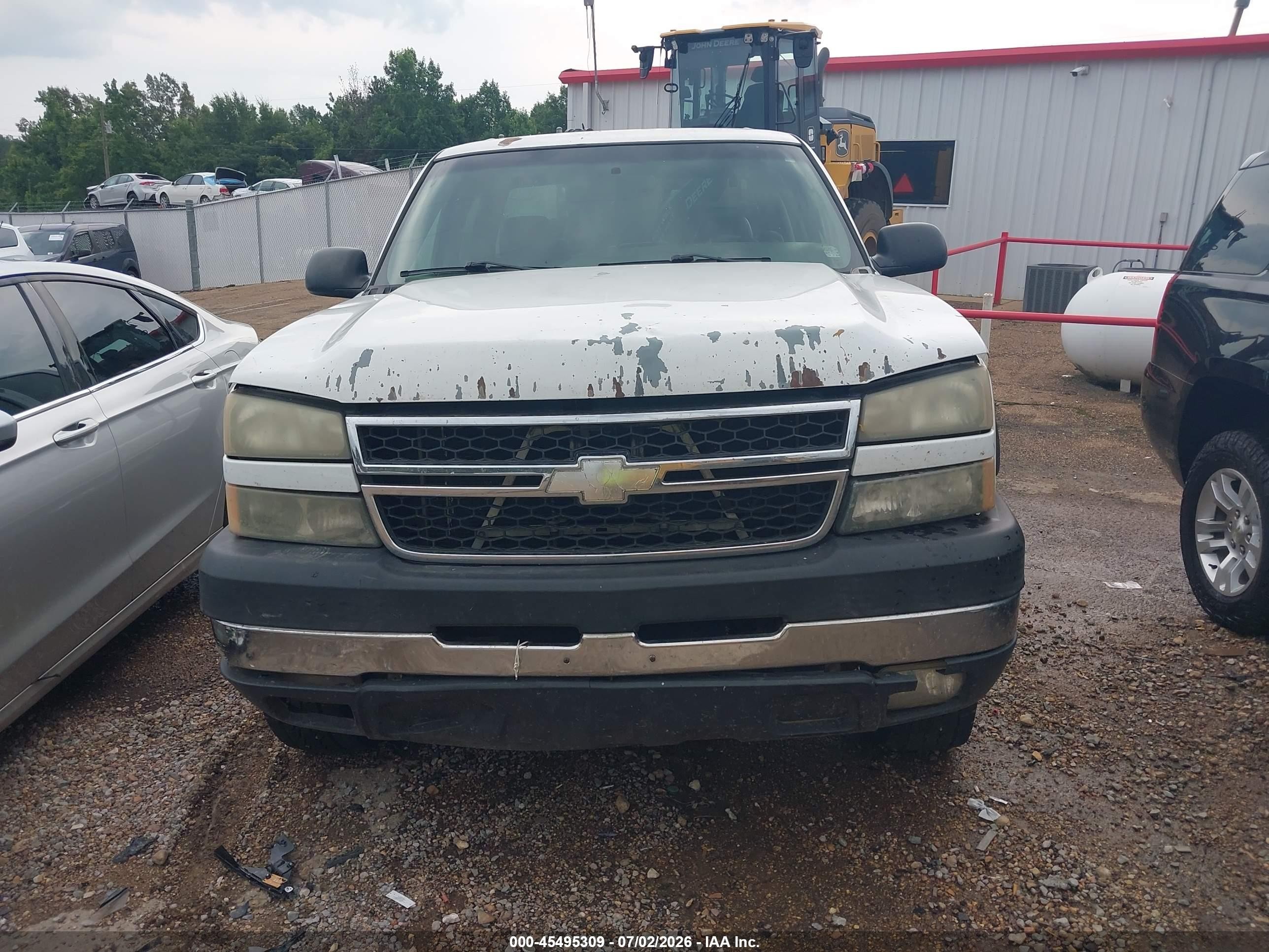 2006 Chevrolet Silverado 2500hd Work Truck White vin: 1GCHC23U26F114544