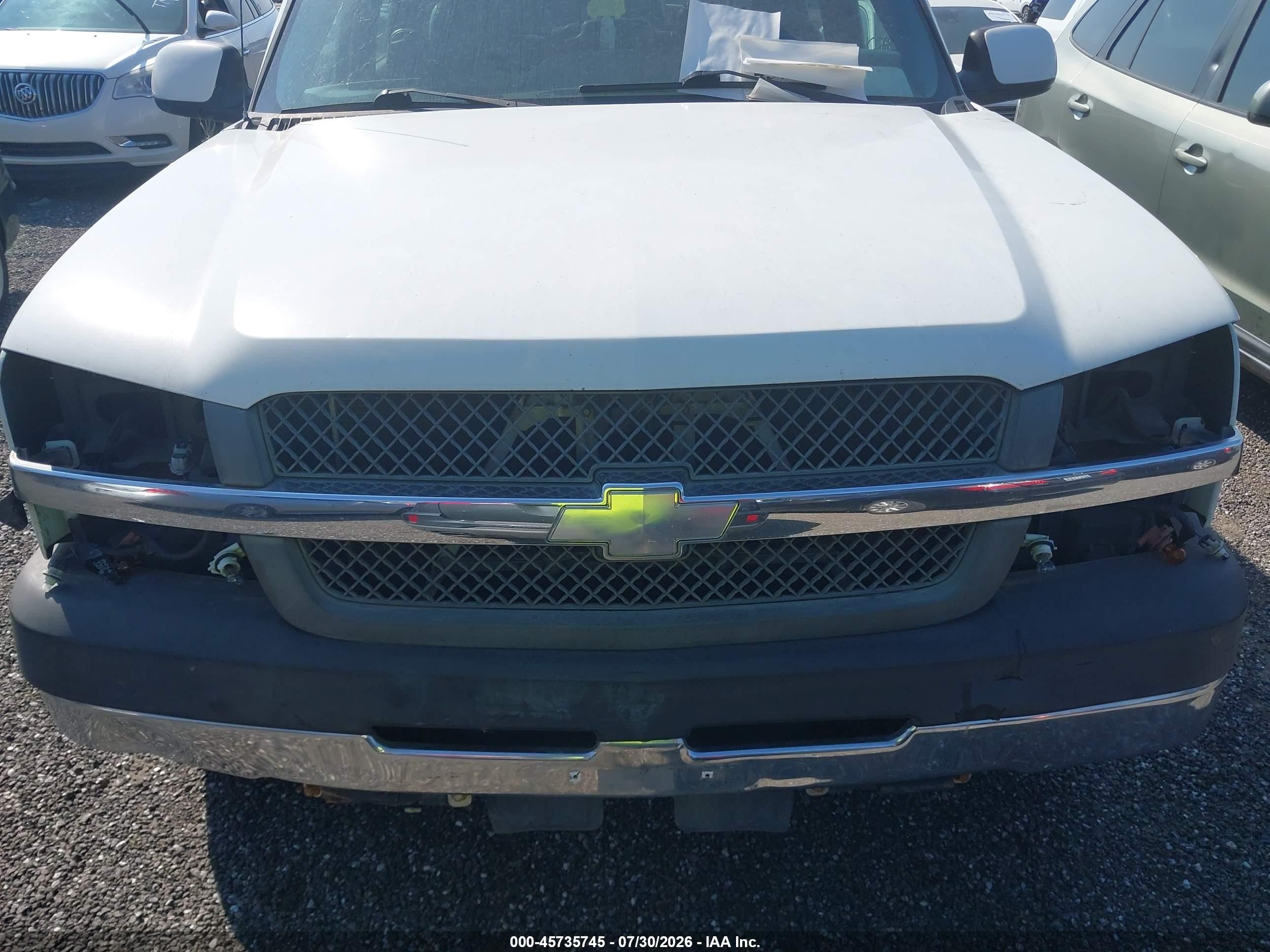 2004 Chevrolet Silverado 2500hd Work Truck White vin: 1GCHC23U34F123475