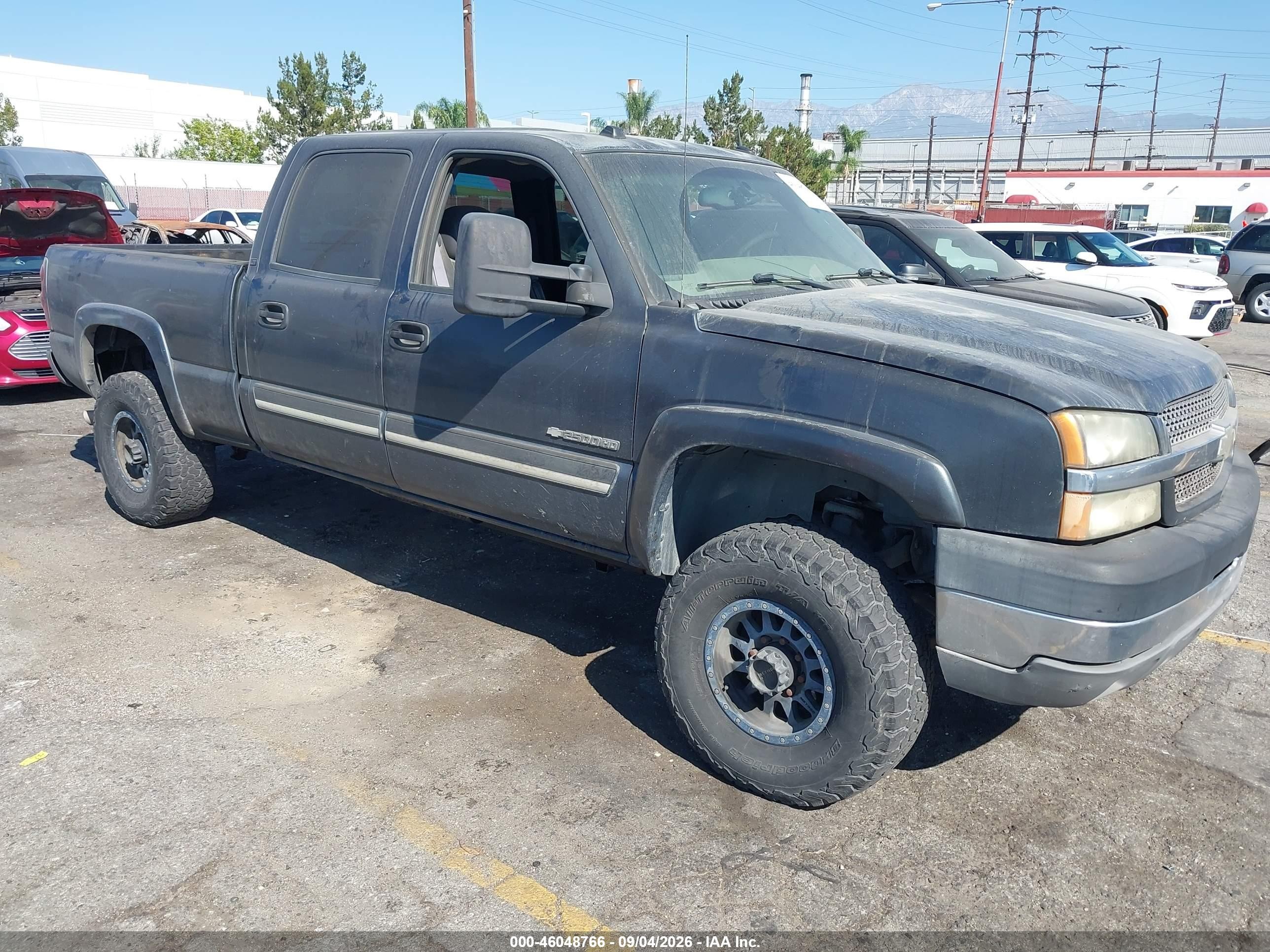 2004 Chevrolet Silverado 2500hd Lt Black vin: 1GCHC23U54F193480