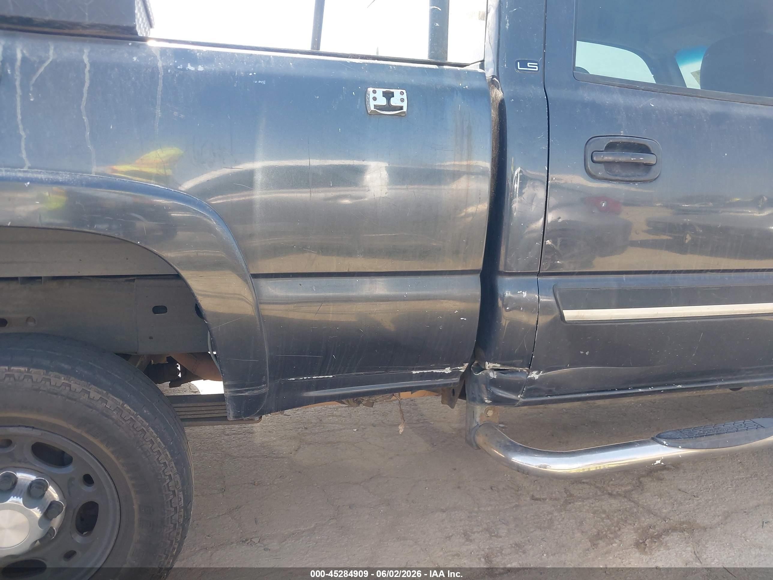 2003 Chevrolet Silverado 2500hd Ls Black vin: 1GCHC23U63F255242