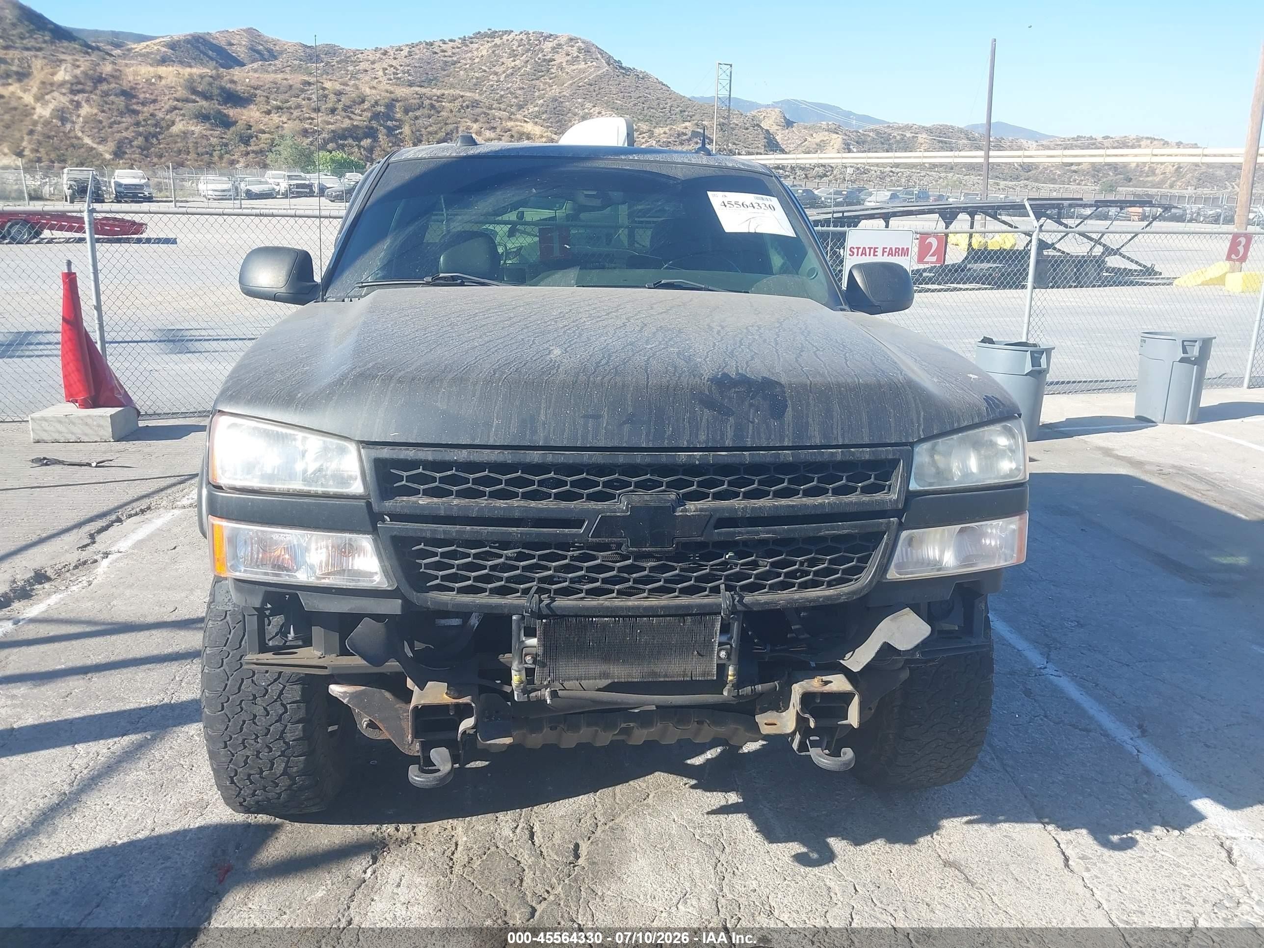 2005 Chevrolet Silverado 2500hd Lt Gray vin: 1GCHC23U65F833438