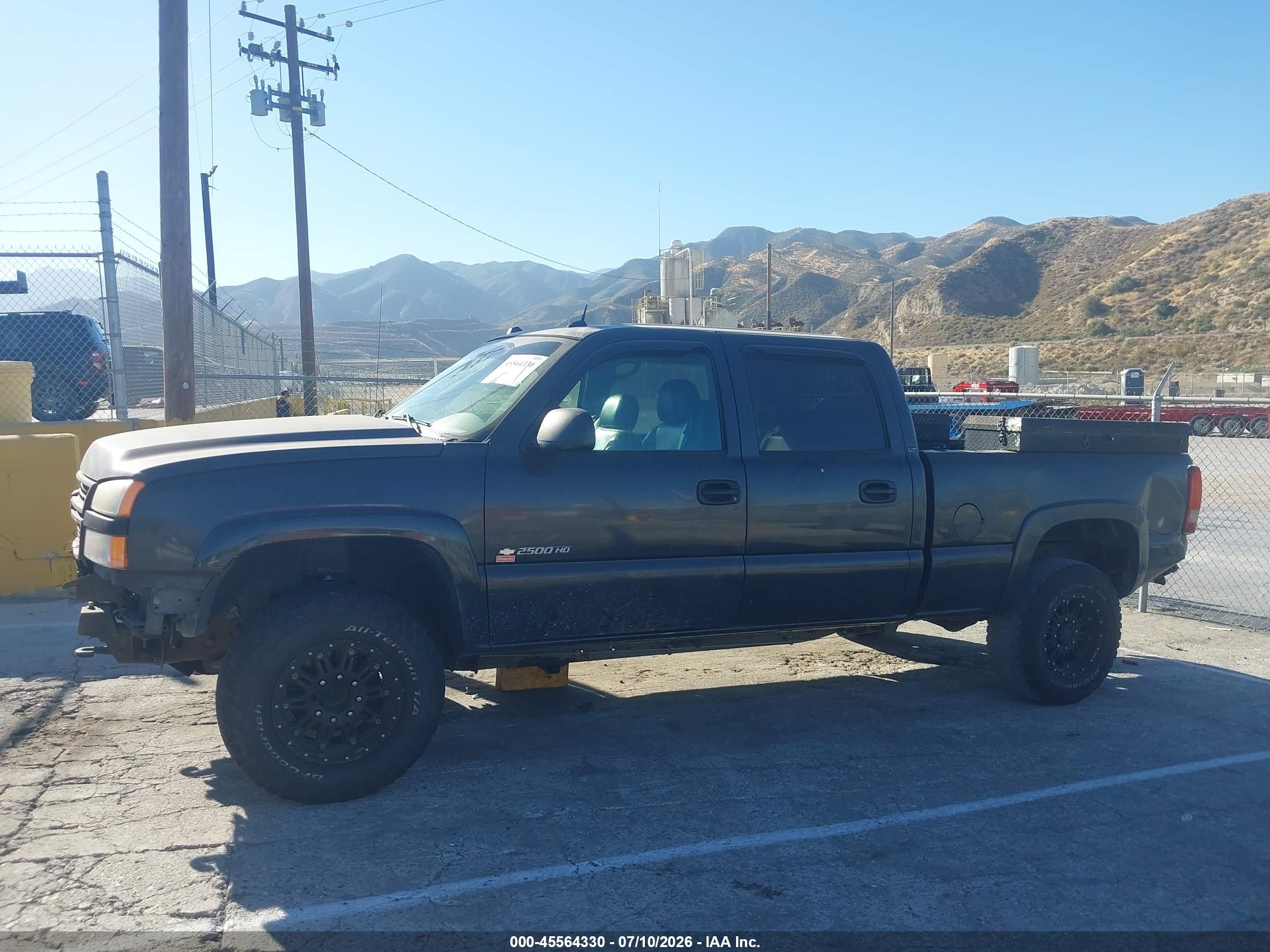 2005 Chevrolet Silverado 2500hd Lt Gray vin: 1GCHC23U65F833438