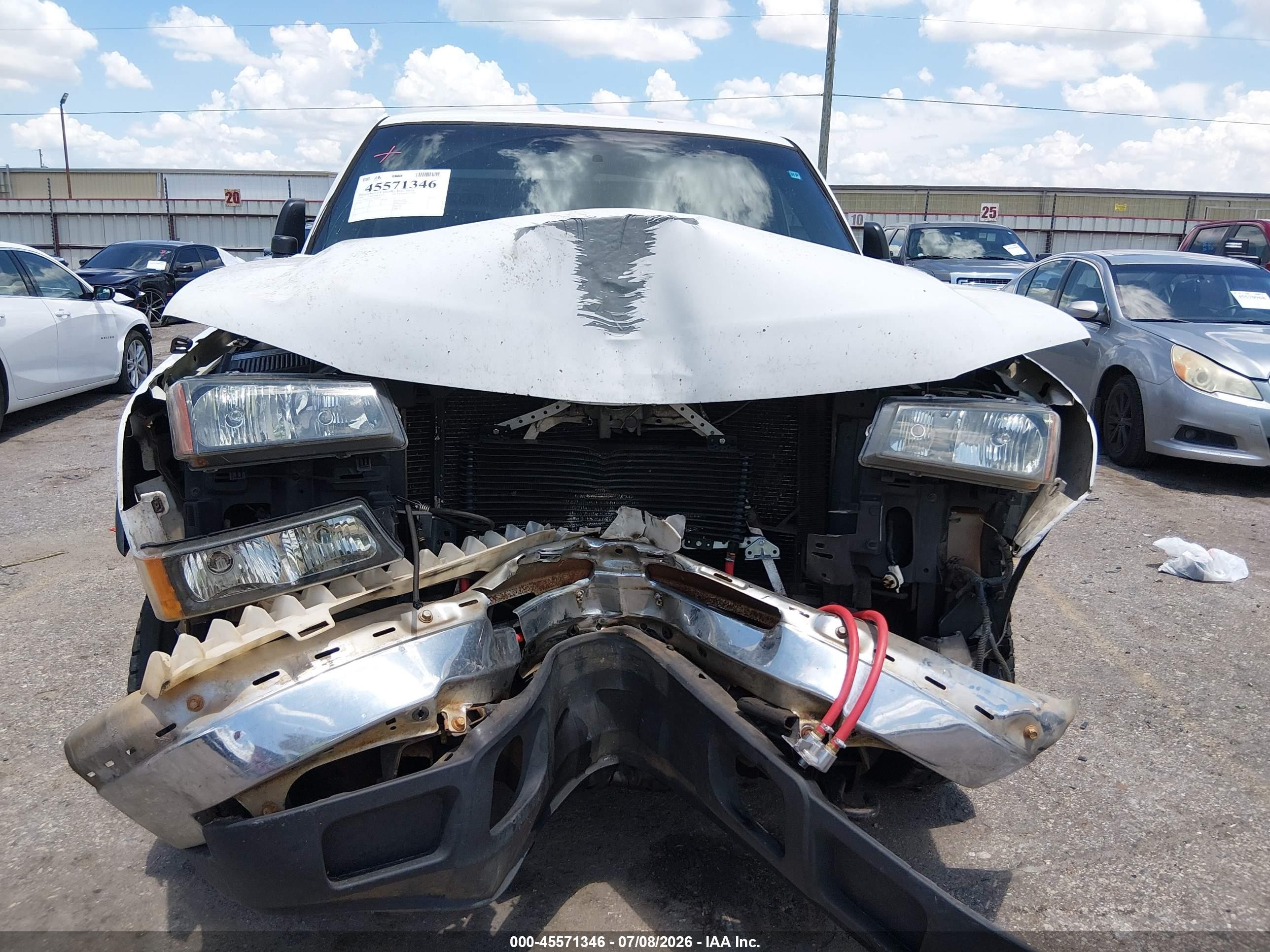 2006 Chevrolet Silverado 2500hd Work Truck White vin: 1GCHC23U76F264813