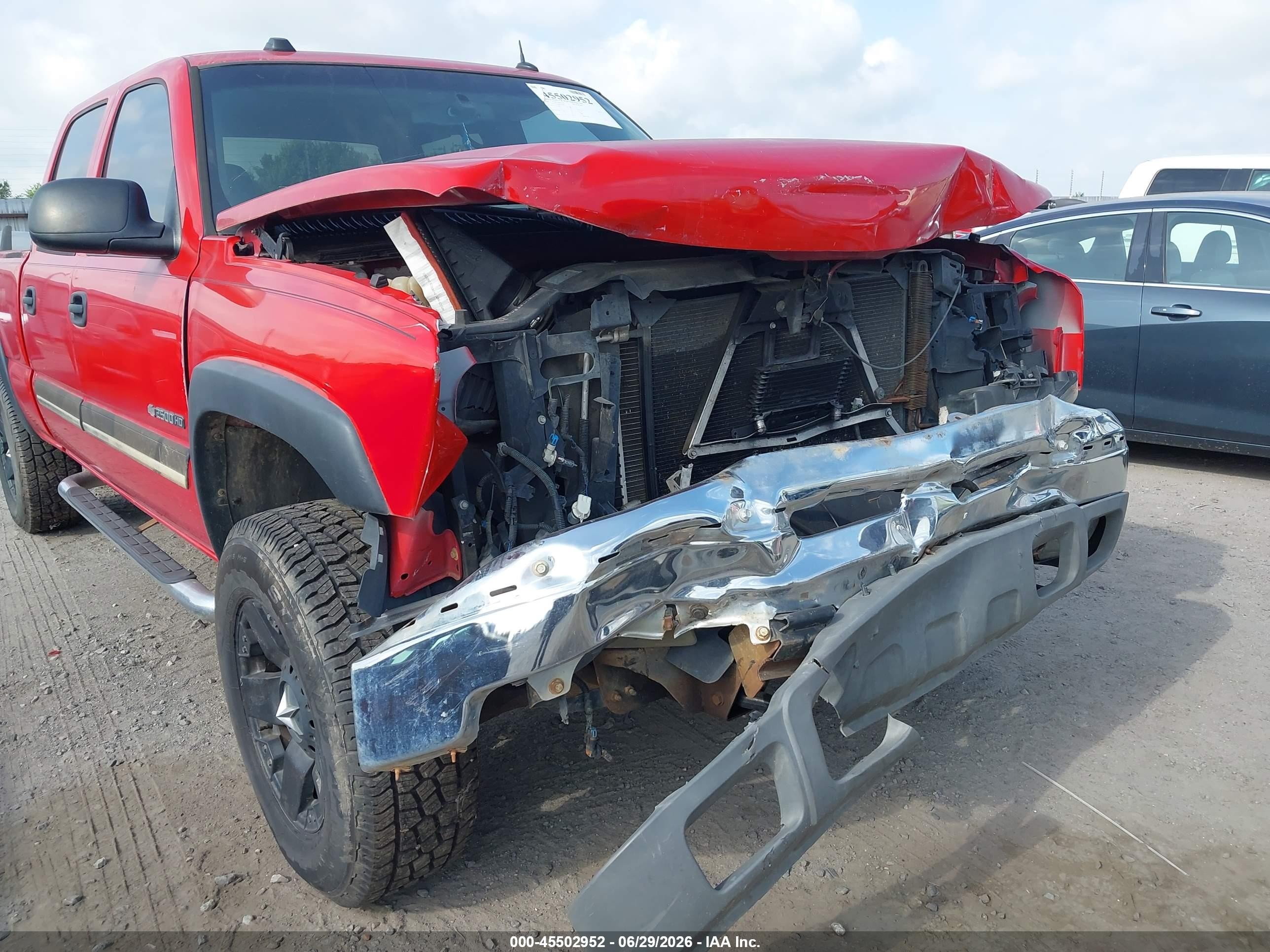 2005 Chevrolet Silverado 2500hd Lt Red vin: 1GCHC23U85F972647