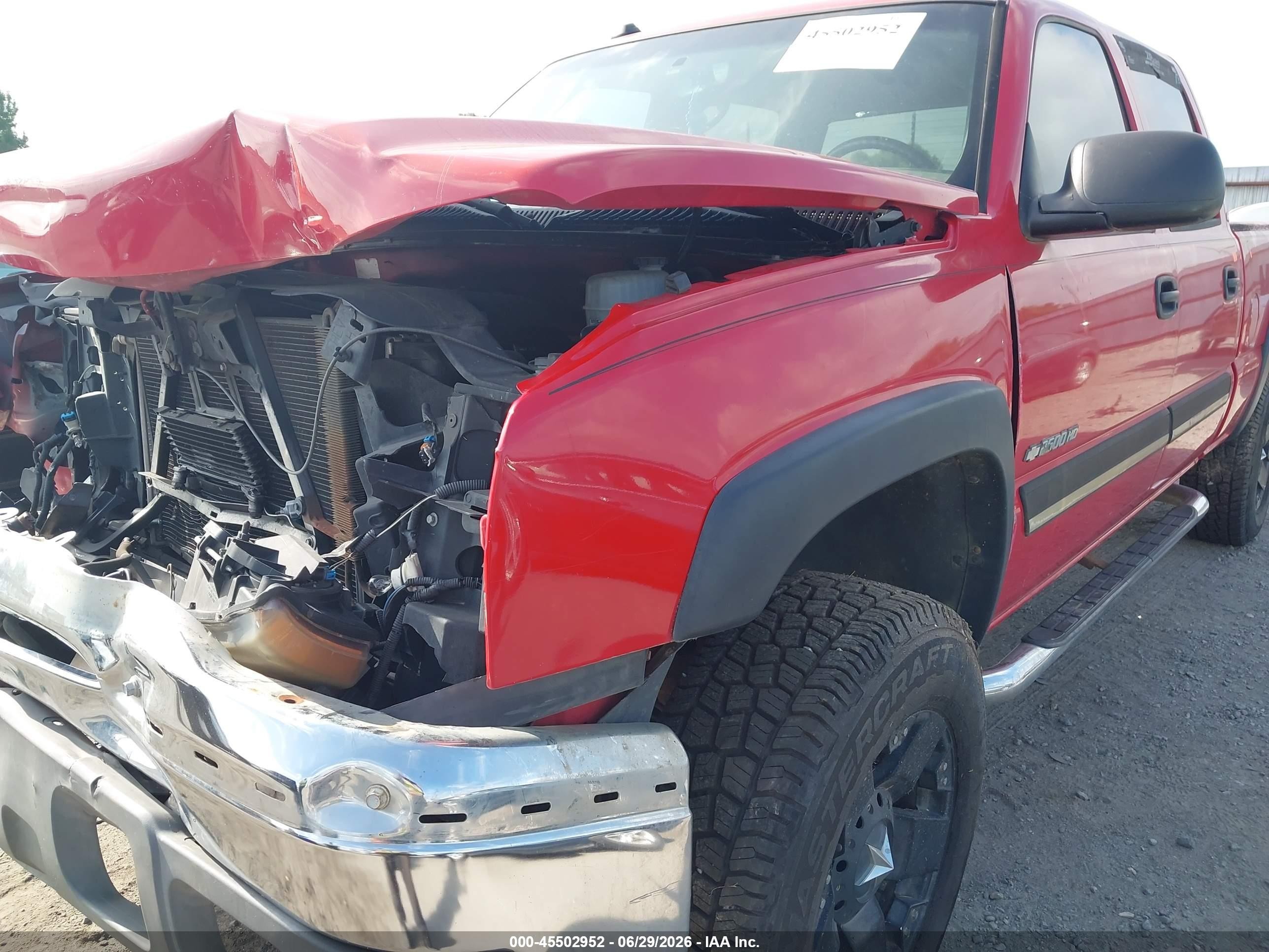 2005 Chevrolet Silverado 2500hd Lt Red vin: 1GCHC23U85F972647