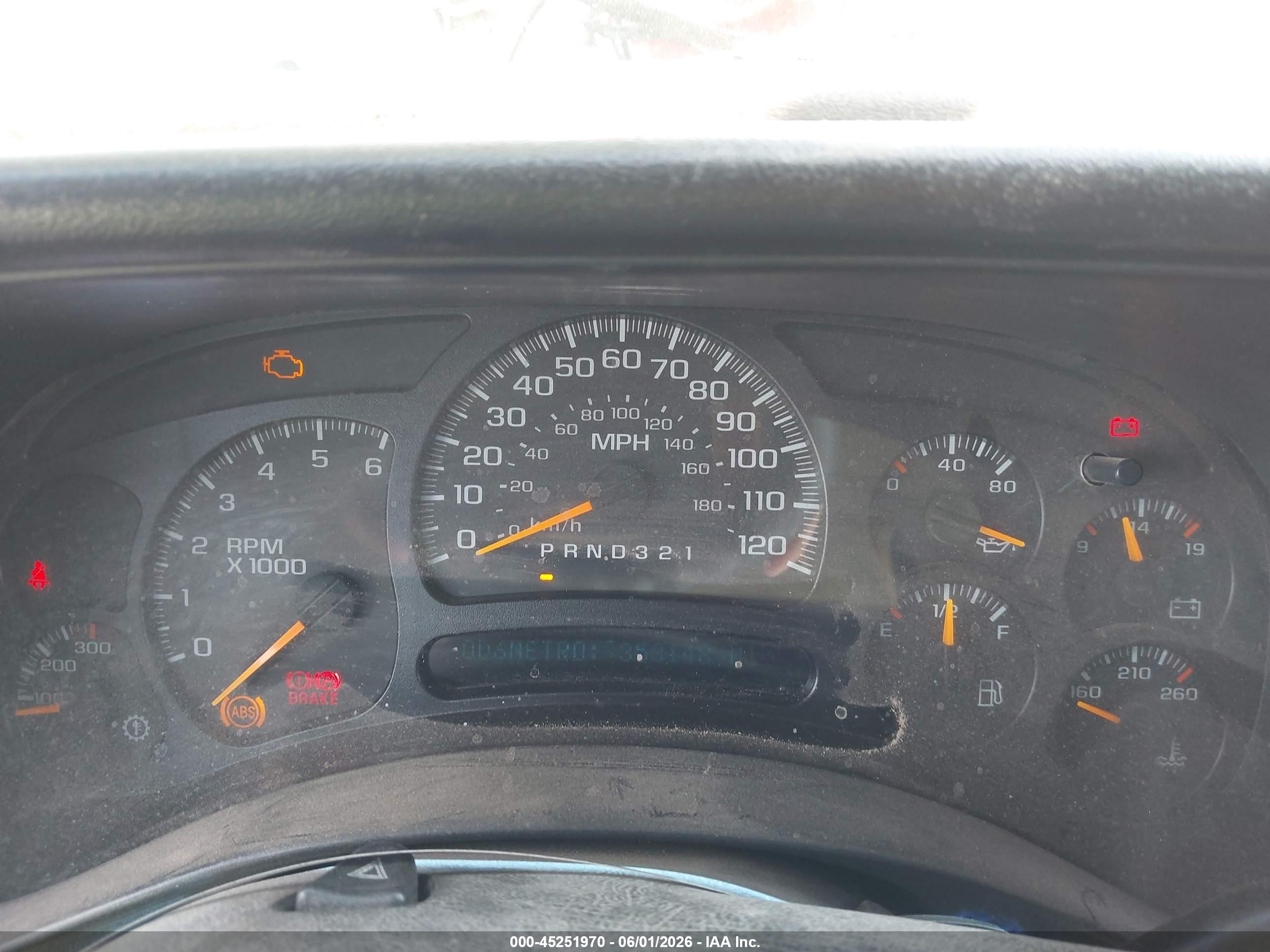 2006 Chevrolet Silverado 2500hd Work Truck White vin: 1GCHC23U86F155390