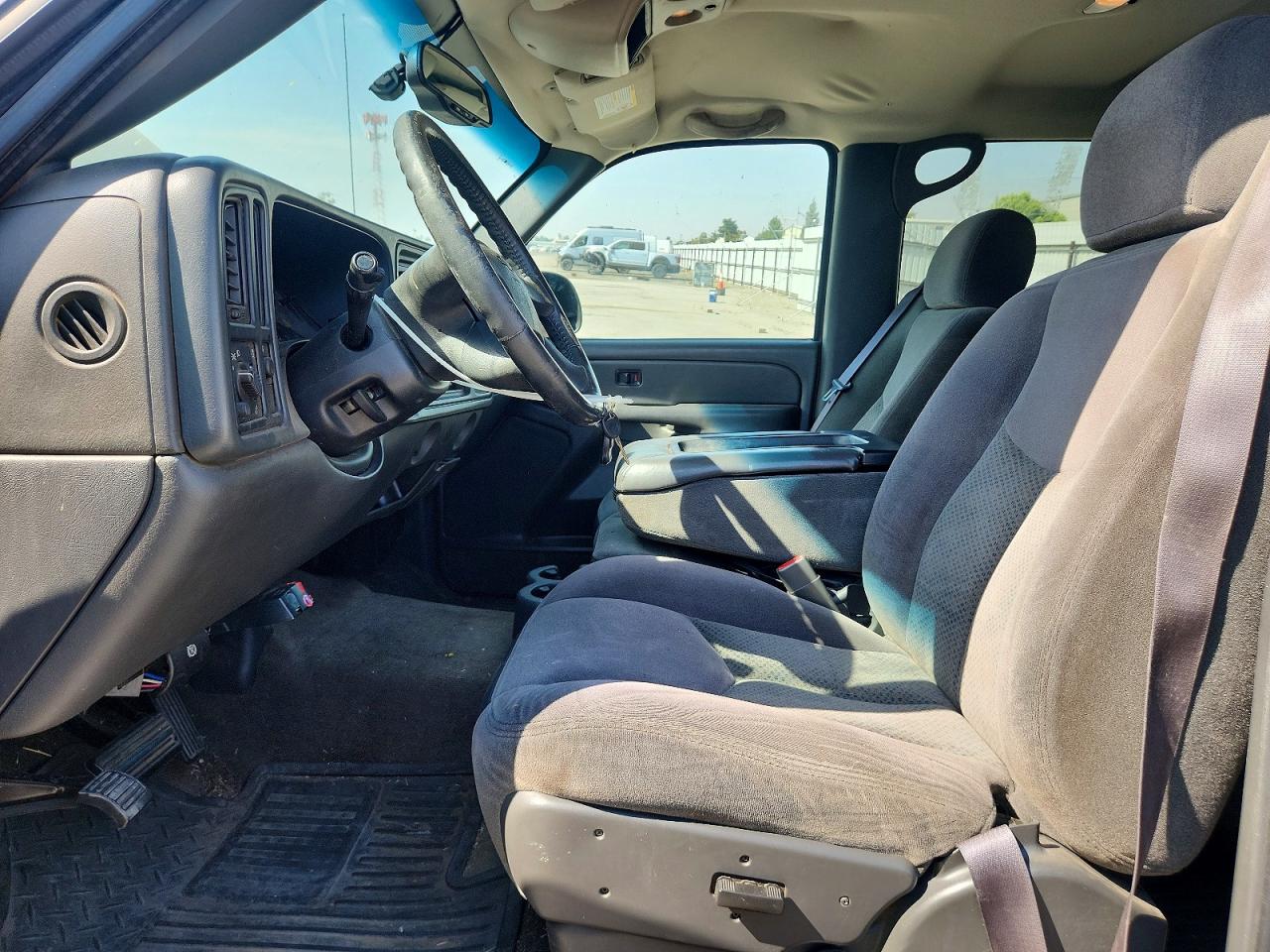 2005 Chevrolet Silverado C2500 Heavy Duty Black vin: 1GCHC23U95F865414