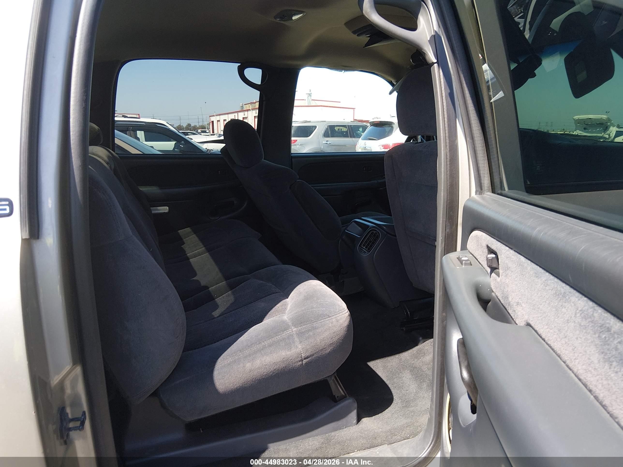 2002 Chevrolet Silverado 2500hd Ls Champagne vin: 1GCHC23UX2F238006