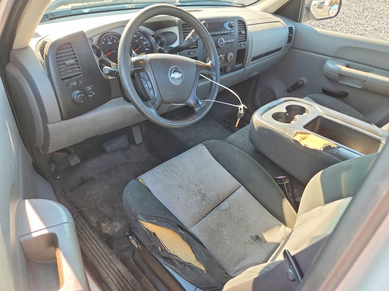2008 Chevrolet Silverado C2500 Heavy Duty Белый vin: 1GCHC24K58E191625